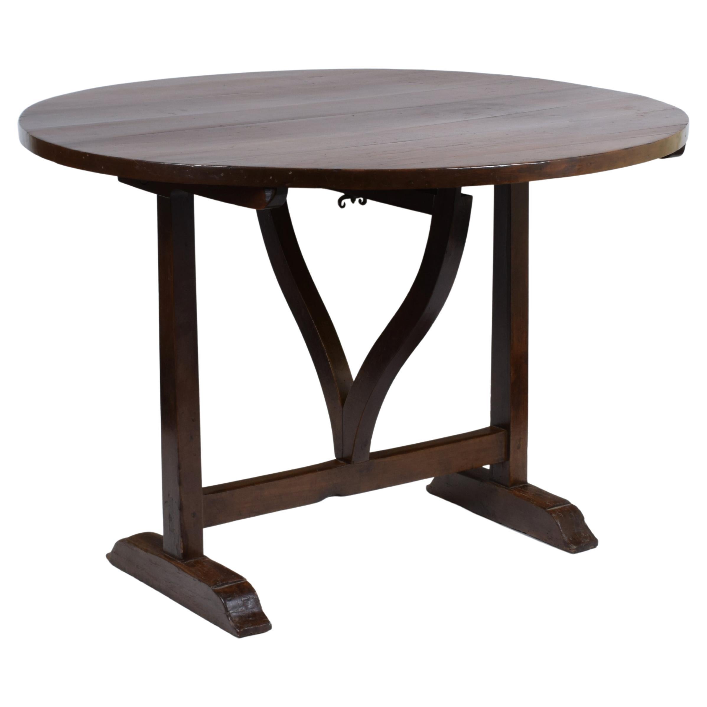 Wine Tasting Tilt-Top Cherry Table, Italy, Early 19th Century For Sale