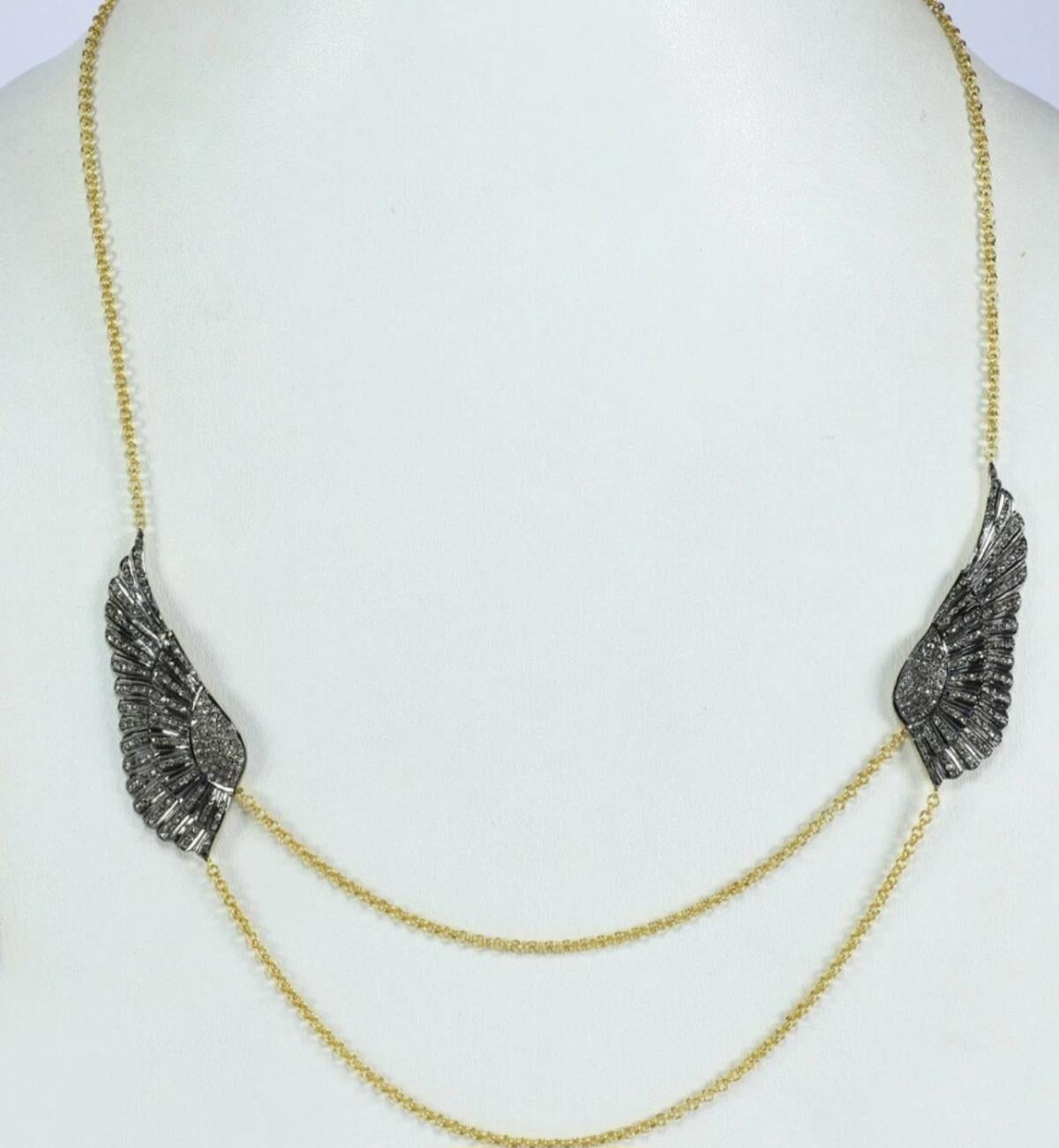 Collana con catena ad ala con pavé di diamanti in argento 925 per un regalo di Natale. in vendita 3