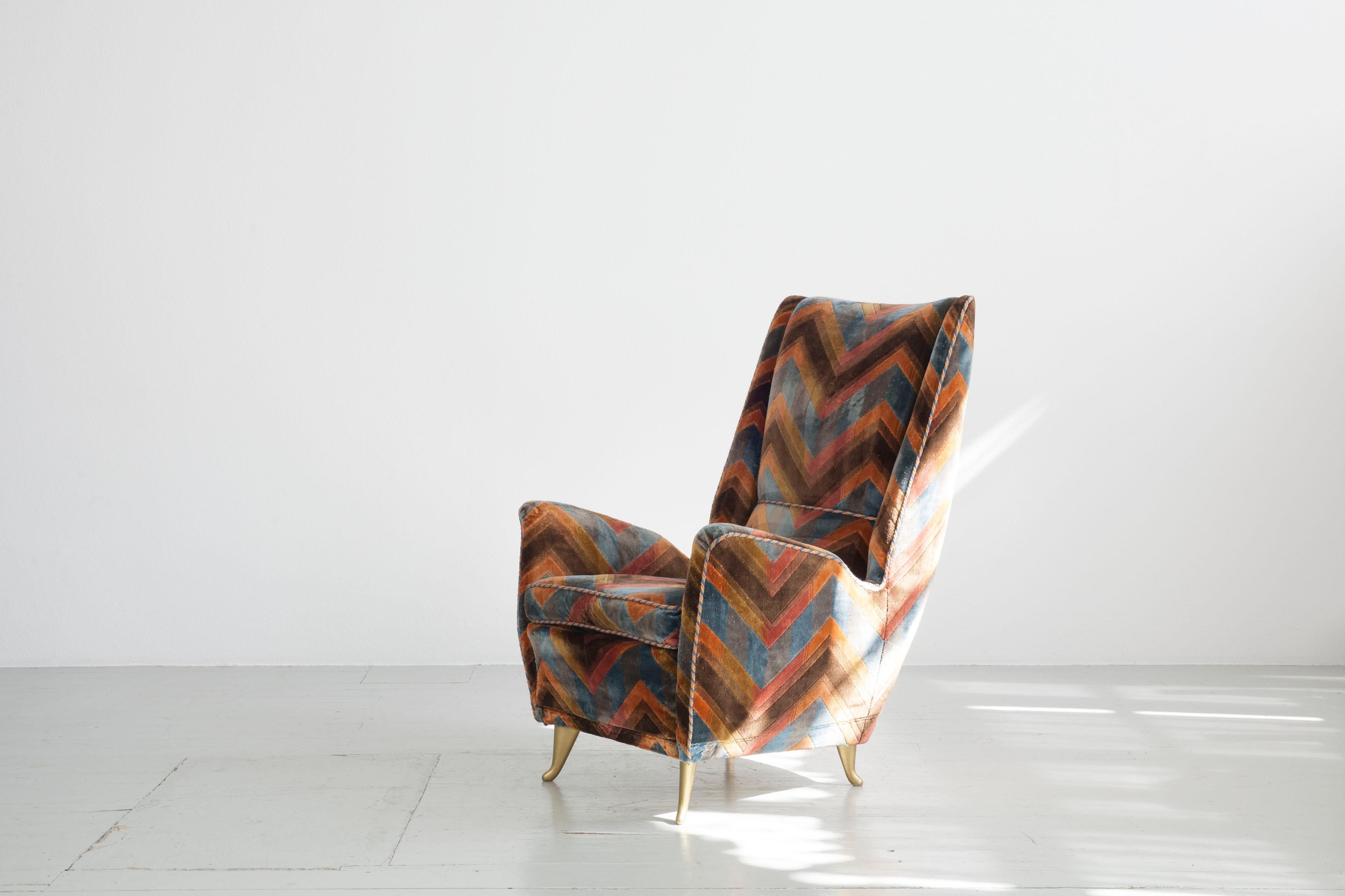 Wing Chair, Design and Manufacturer I. S. A. Bergamo, Italy, 1950s For Sale 1
