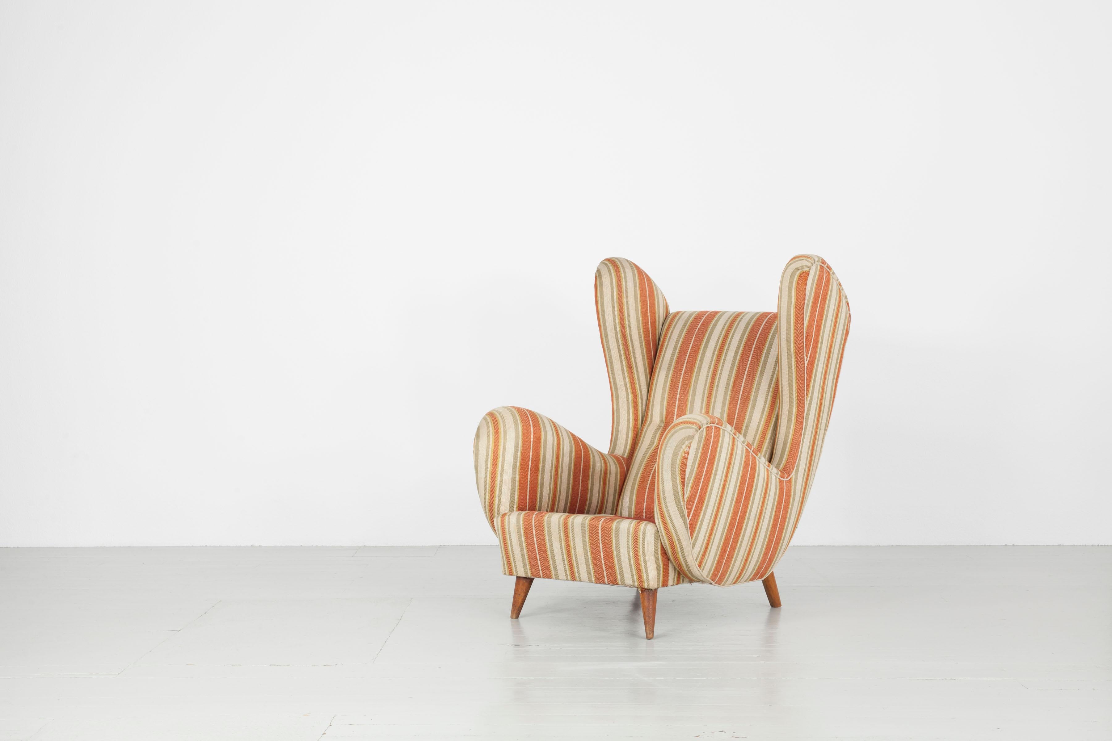 Wing Chair, Italy, 1940s 5