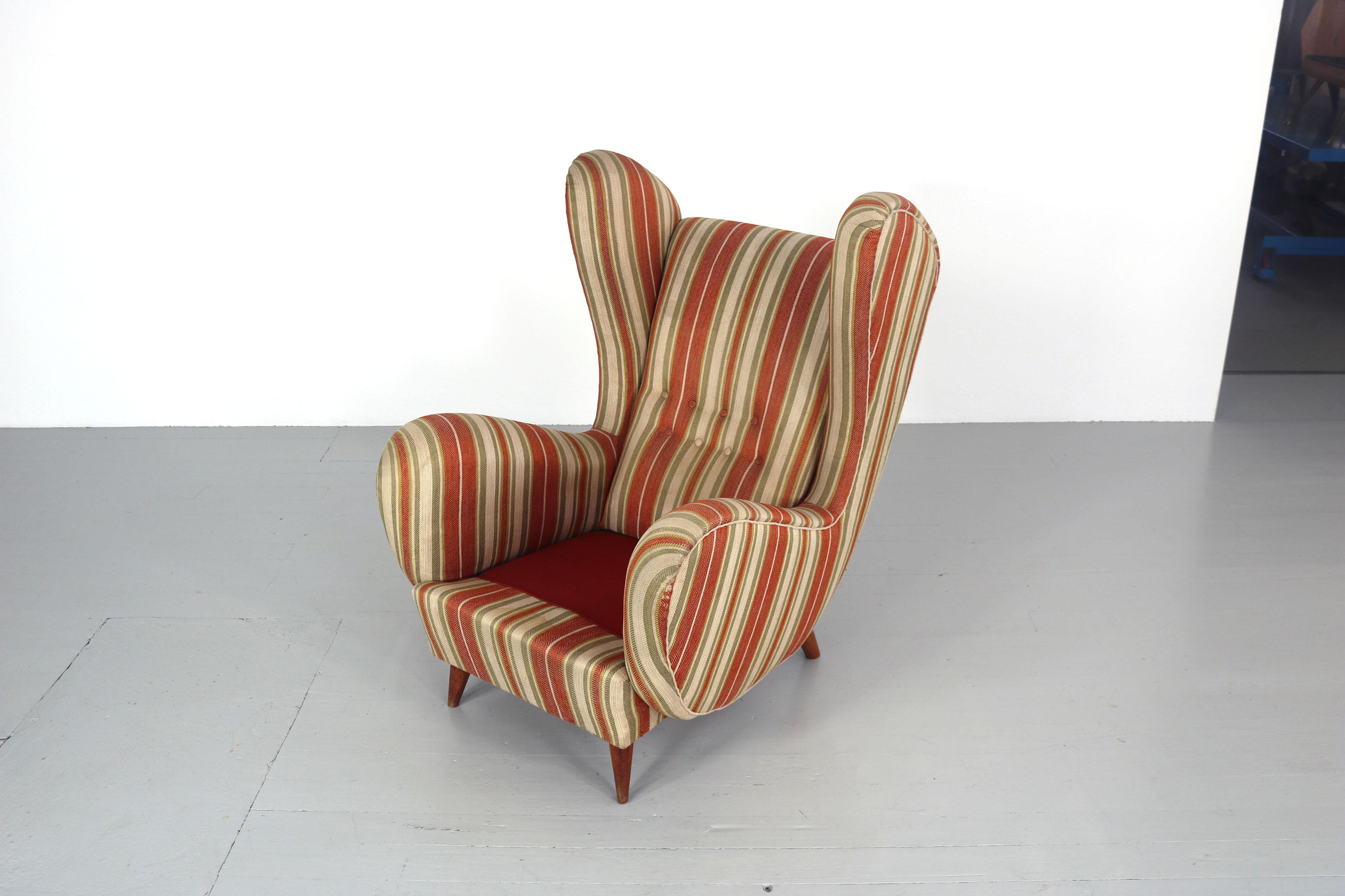Wing Chair, Italy, 1940s 10