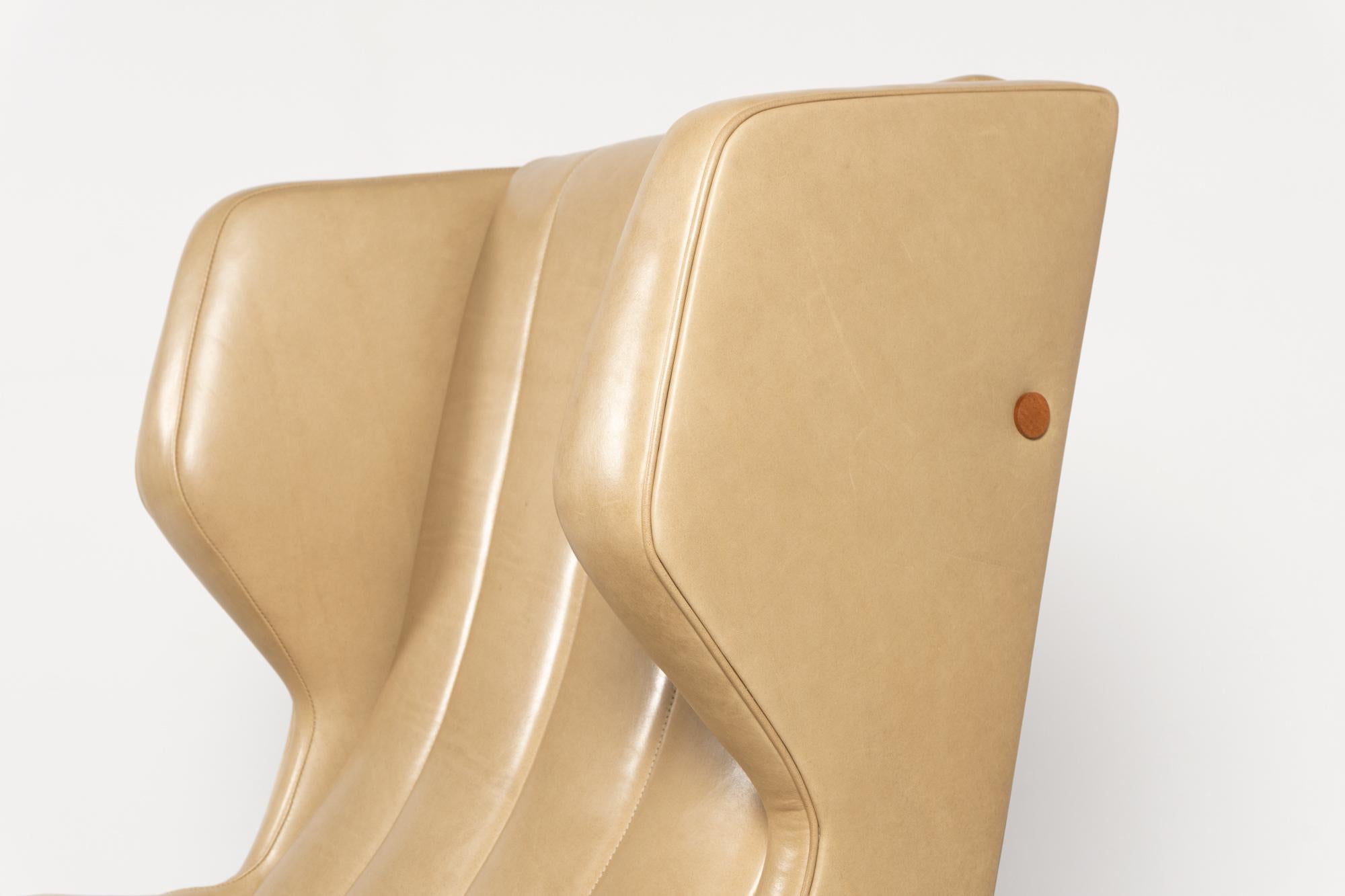 Wing Chair 'Modell 877' Gianfranco Frattini 1957 3