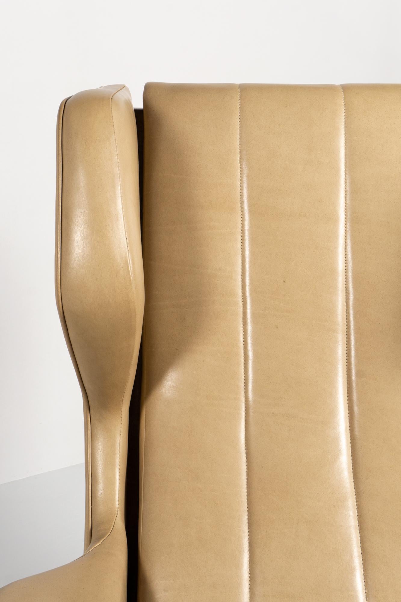 Wing Chair 'Modell 877' Gianfranco Frattini 1957 5
