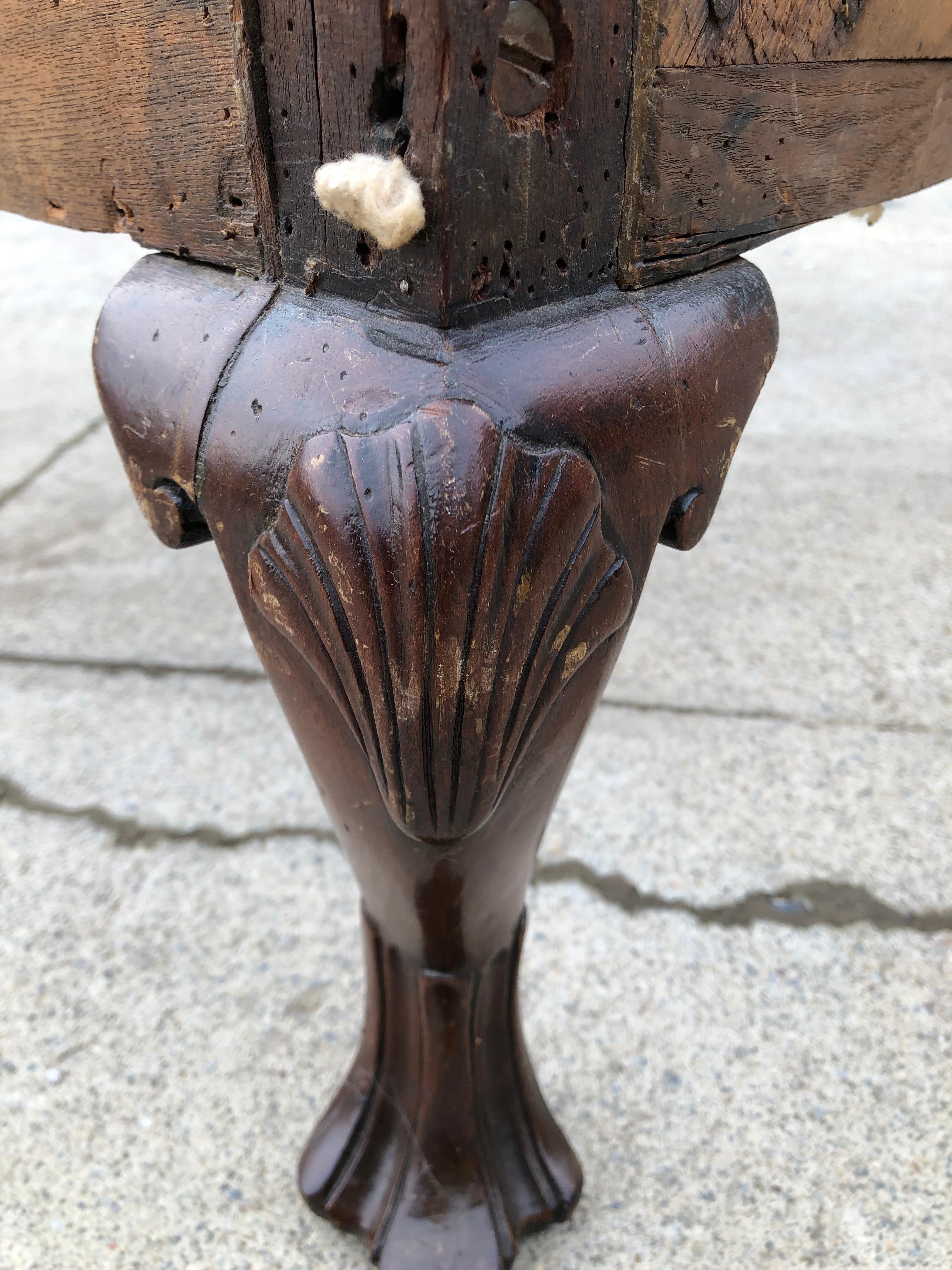 American Wing Chair Queen Ann Philadelphia Trifid Feet Carved Shell Knees, circa 1770 For Sale