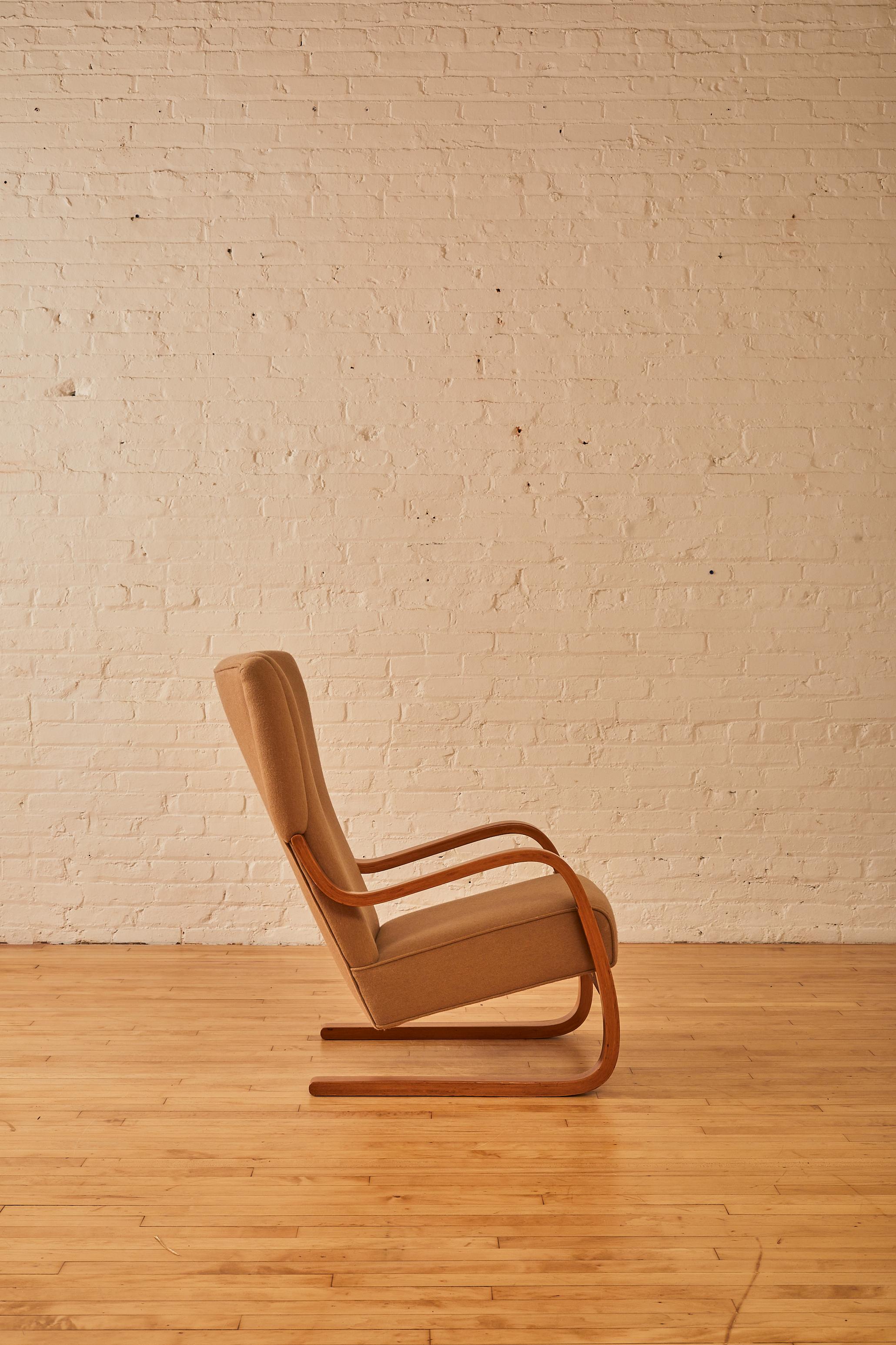 Mid-Century Modern Wingback Chair by Alvar Aalto 'Model 401'