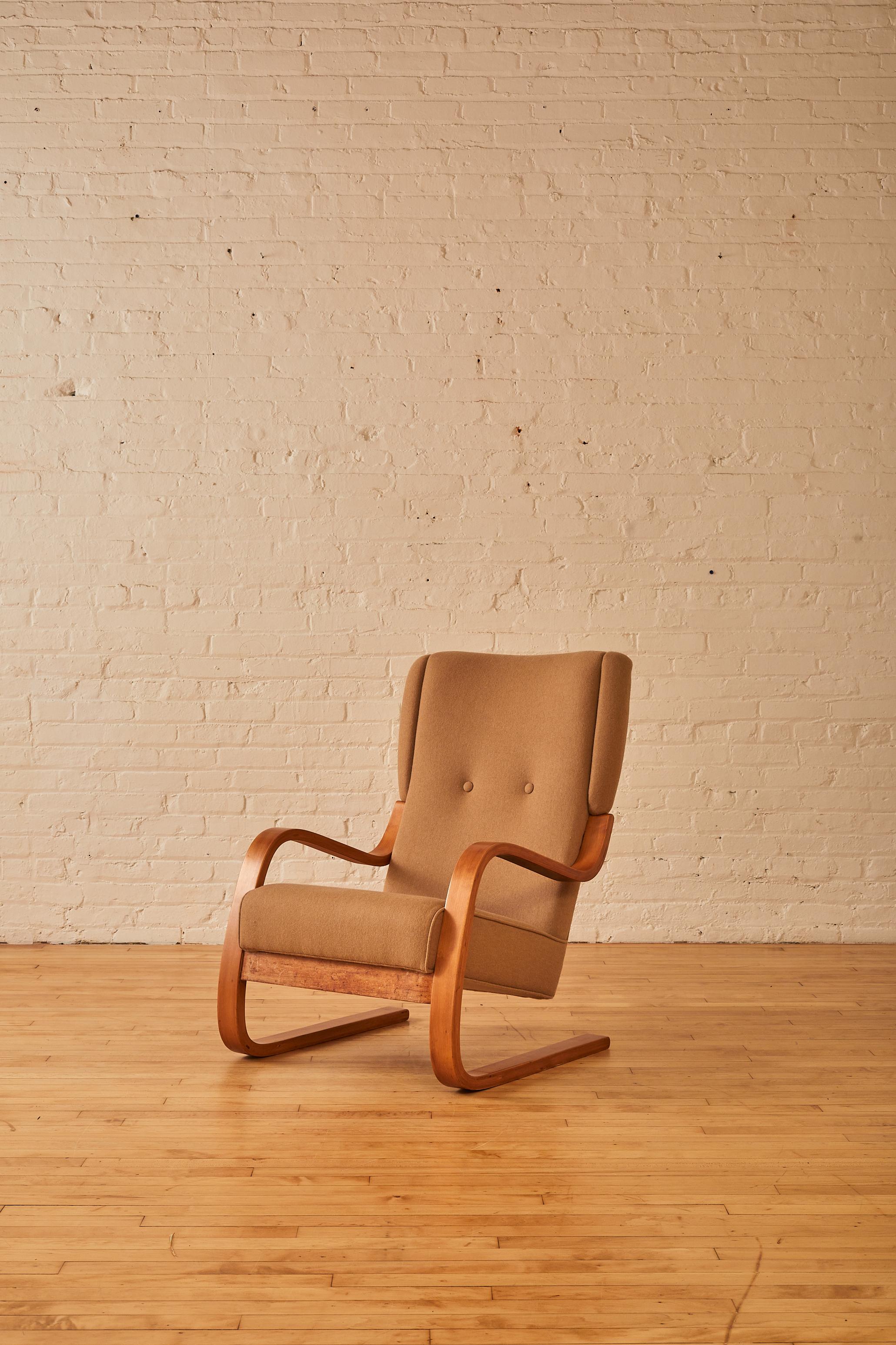 Wingback Chair by Alvar Aalto 'Model 401' In Good Condition In Long Island City, NY