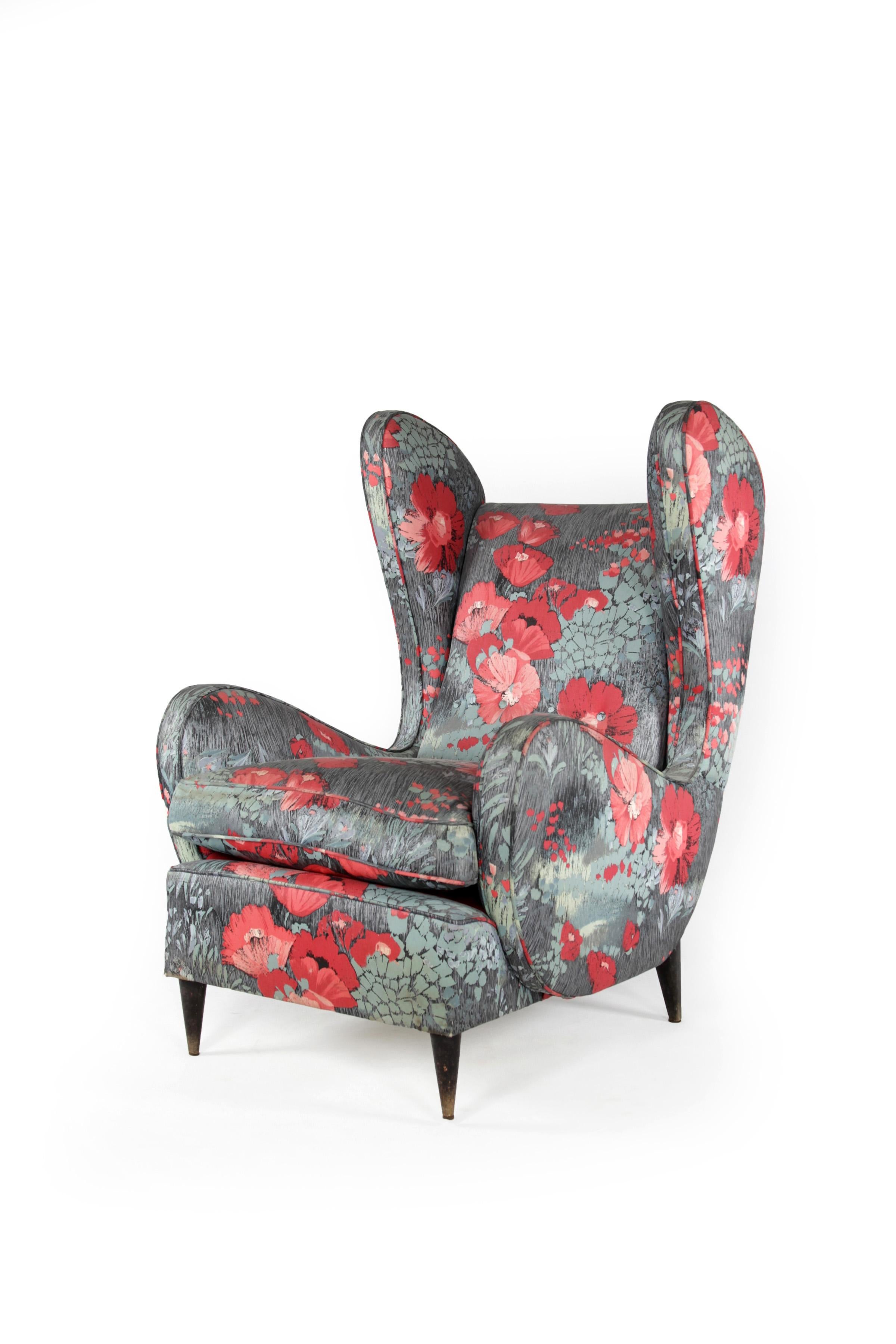 Mid-Century Modern huge Wingback Chair with floral silk fabric, Italy, 1940s For Sale