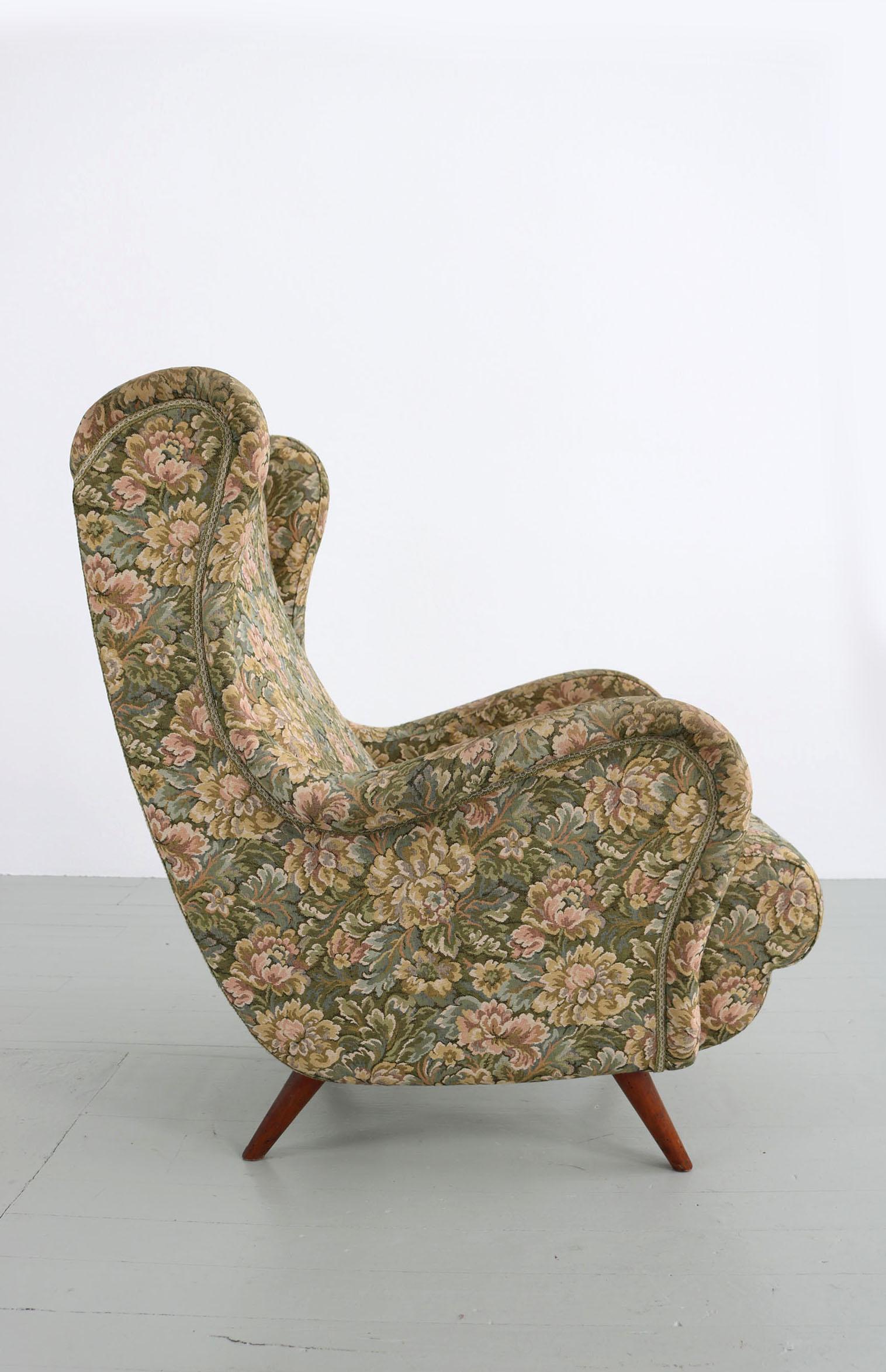 Italian Floral Patterned Fabric Wingback Chair, 1950s 4