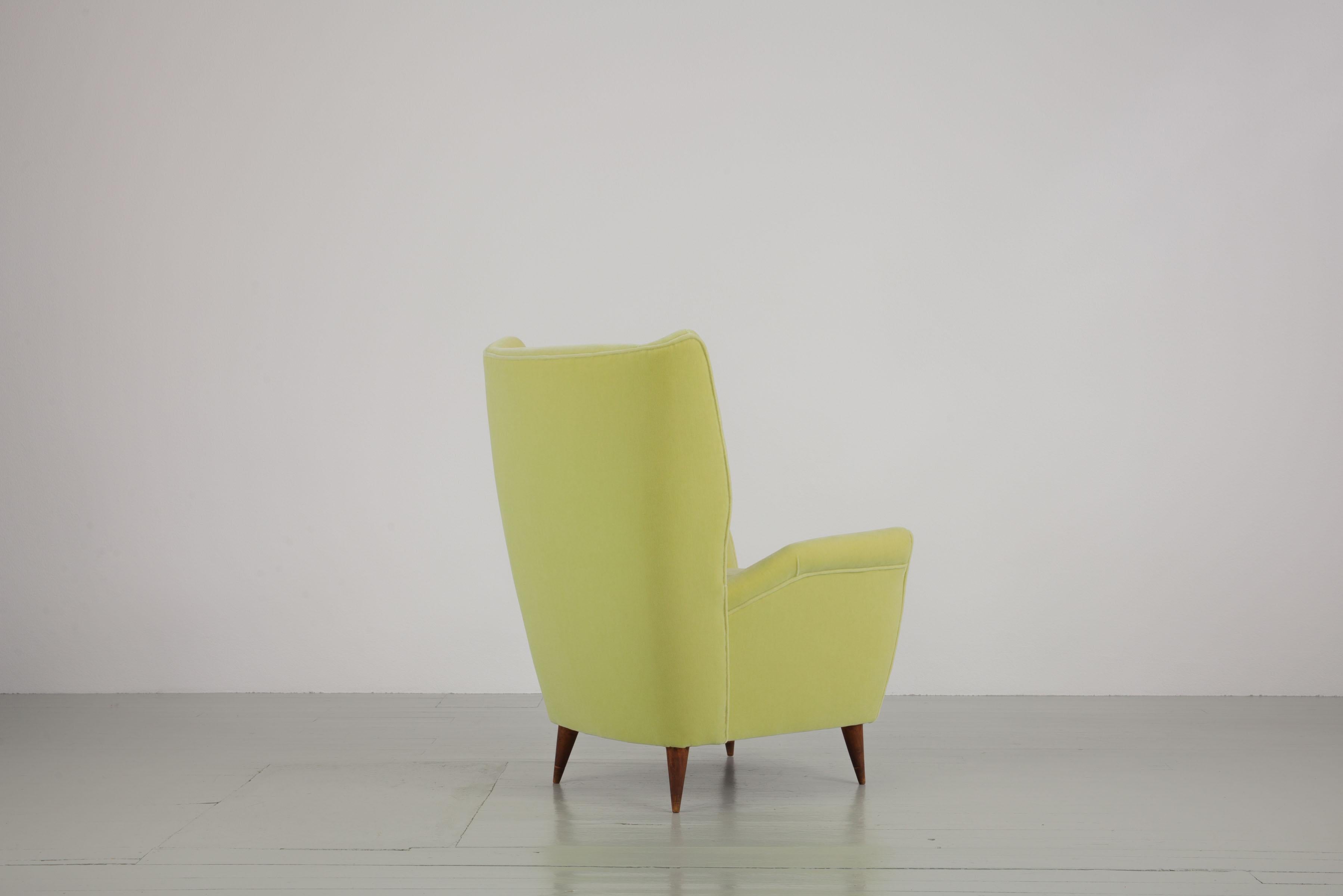 Mid-Century Modern Italian Yellow Wingback Chair, Produced by I.S.A. Bergamo, 1950s For Sale