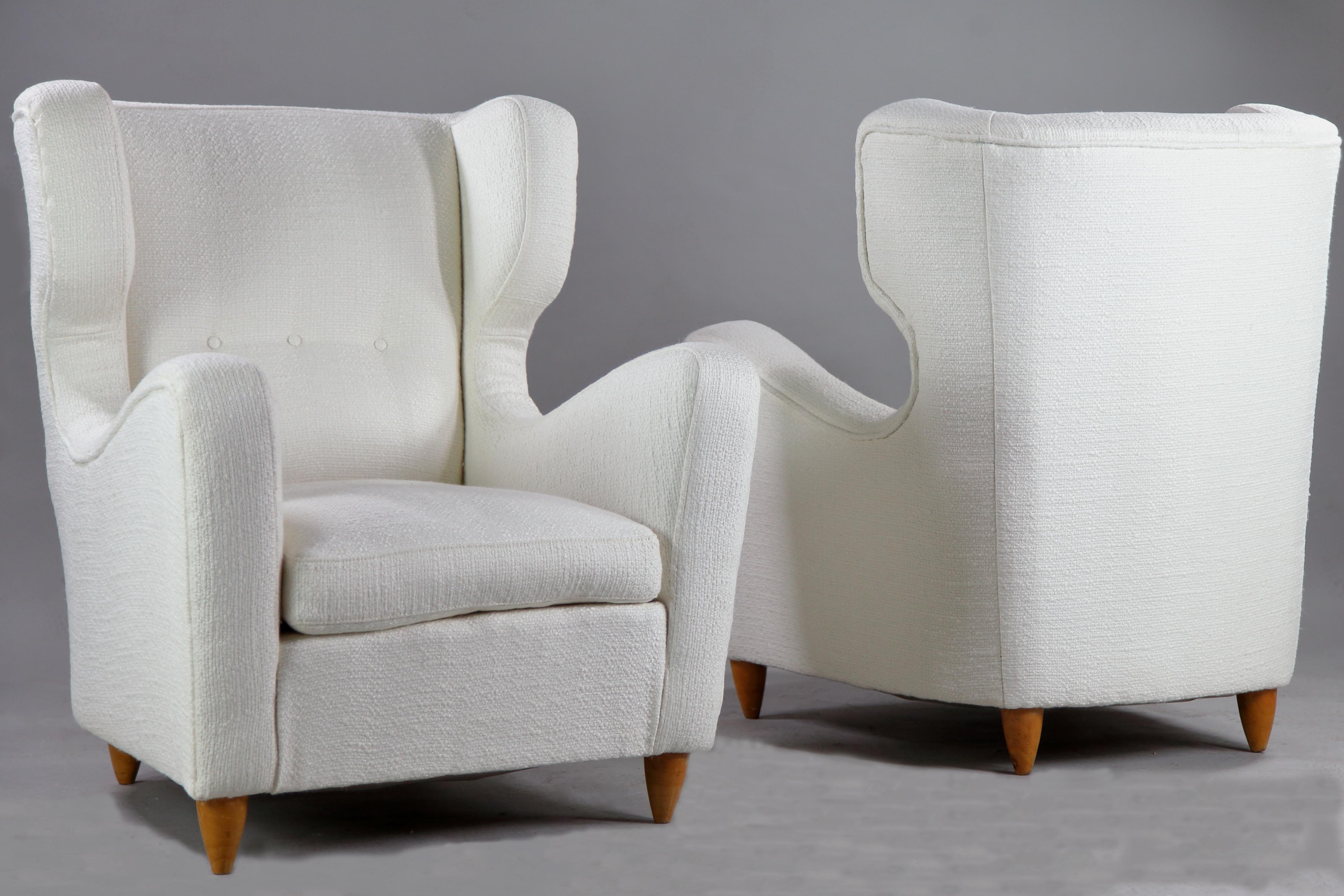 Wingback Chairs by Melchiorre Bega 1940s, Reupholstered in Metaphore Fabric For Sale 4