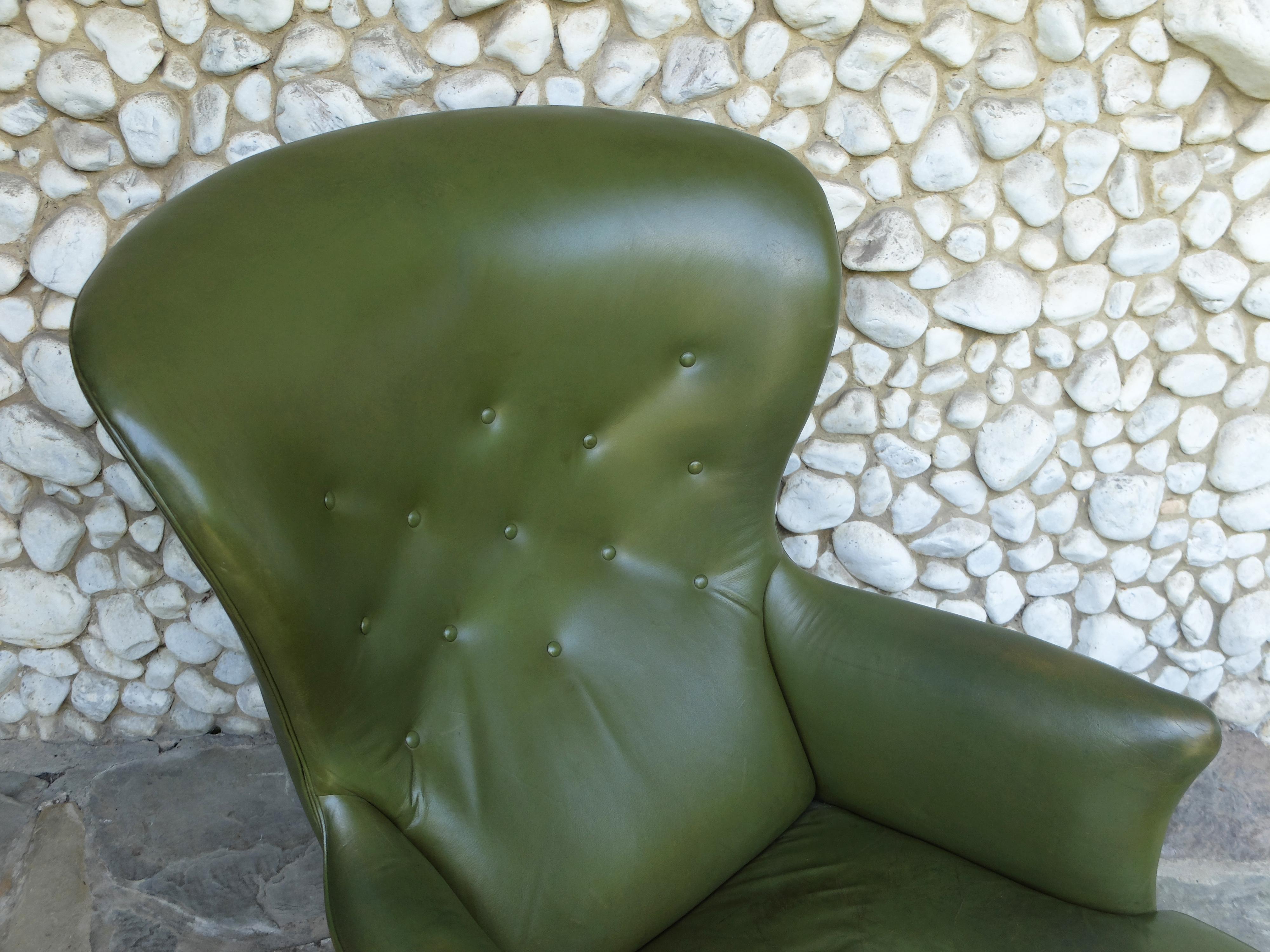 20th Century Wingback Easy Chair with Provenance in Green Leather by Frits Henningsen Denmark