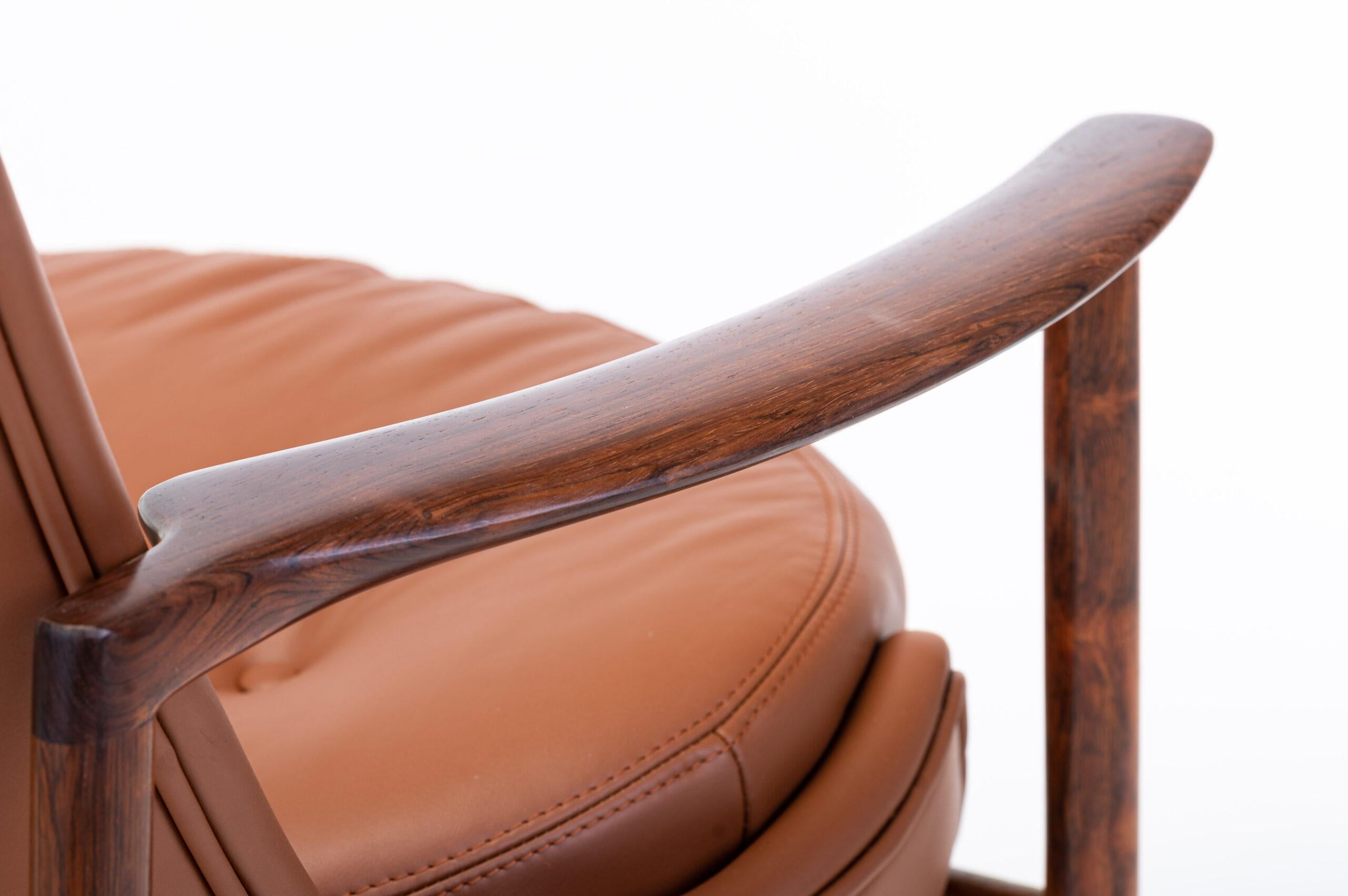 Wingback Lounge Chair von Ib Kofod-Larsen für Fröscher im Angebot 11