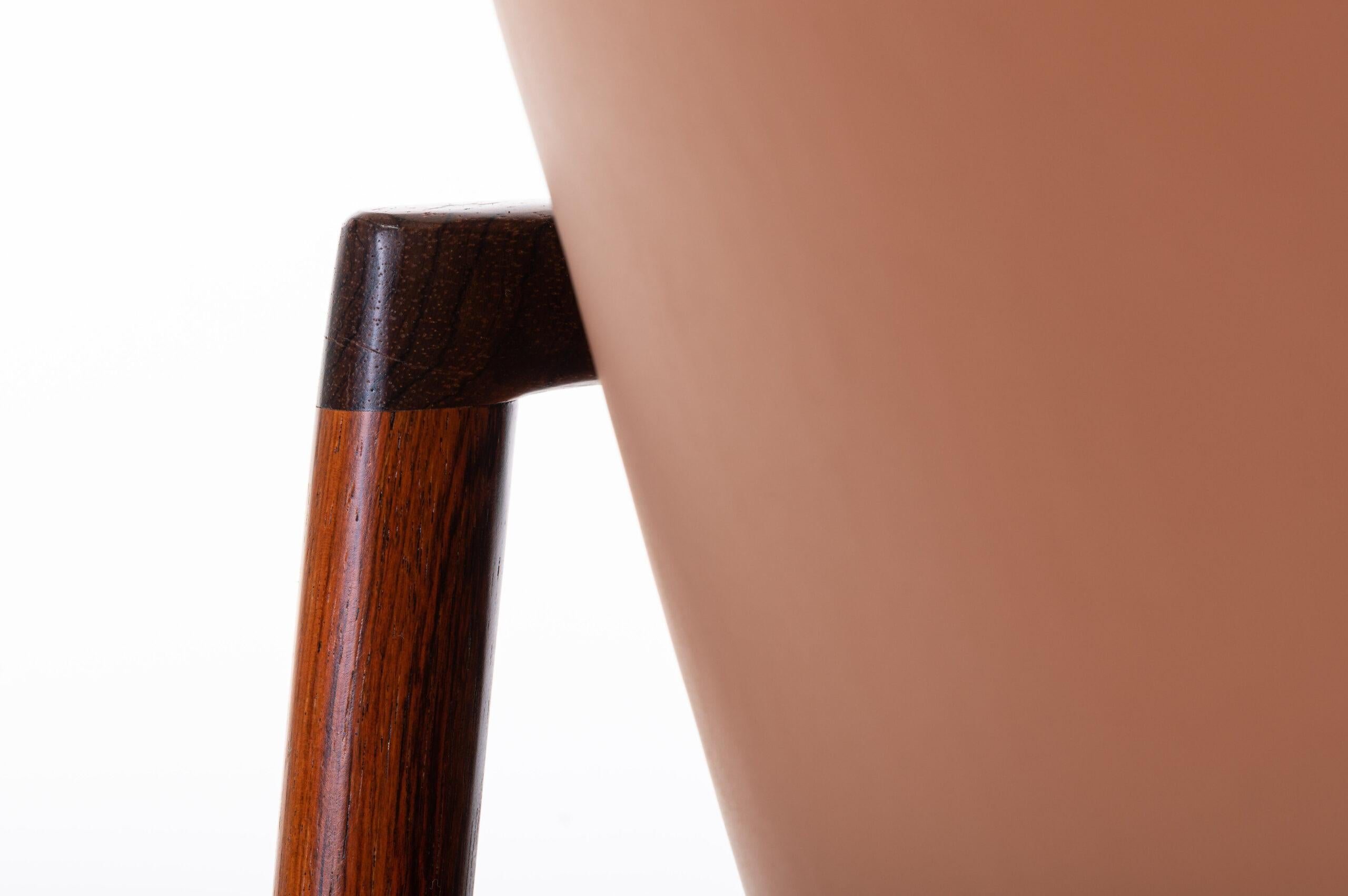 Wingback Lounge Chair von Ib Kofod-Larsen für Fröscher im Angebot 12