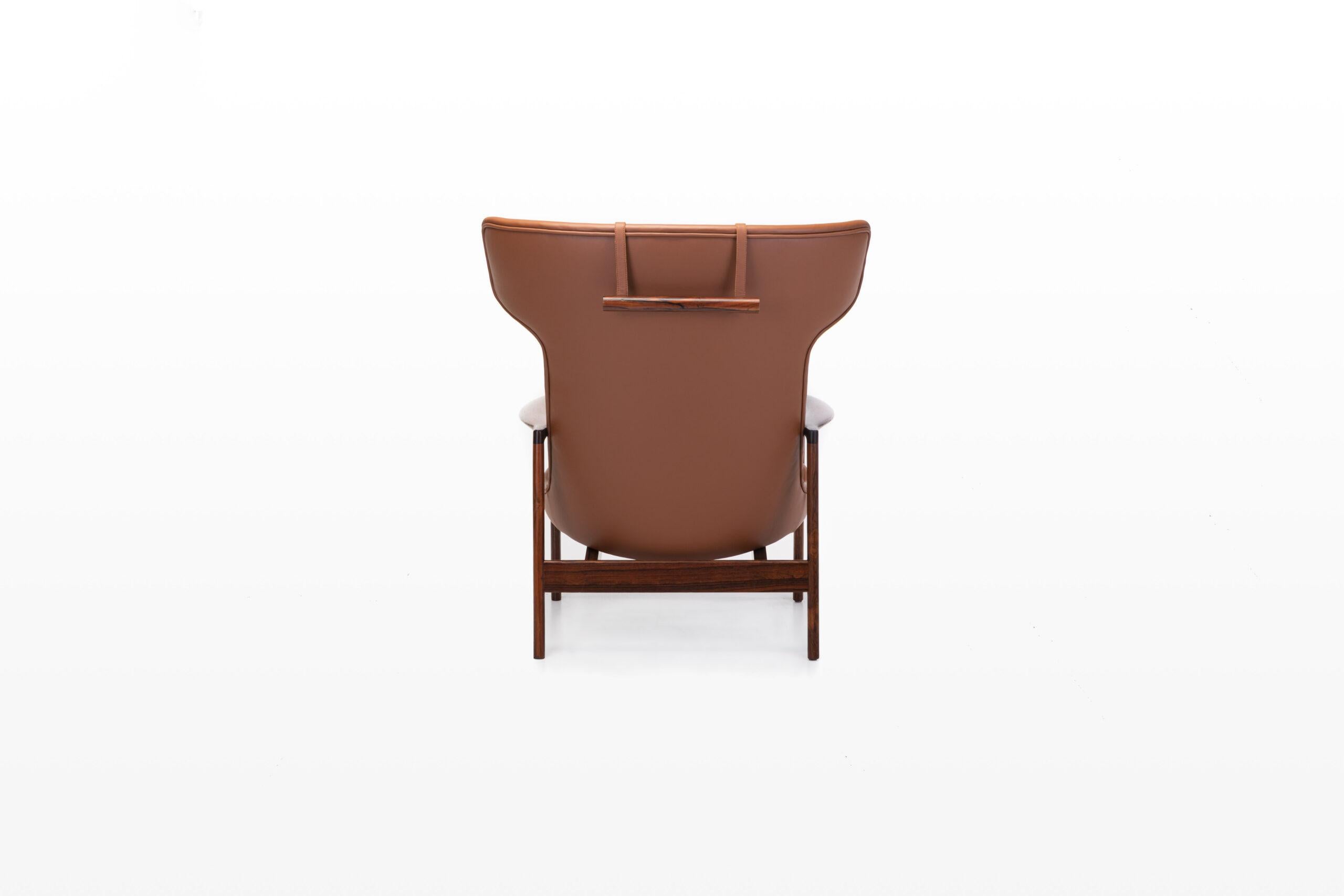 20th Century Wingback Lounge Chair by Ib Kofod Larsen for Fröscher For Sale