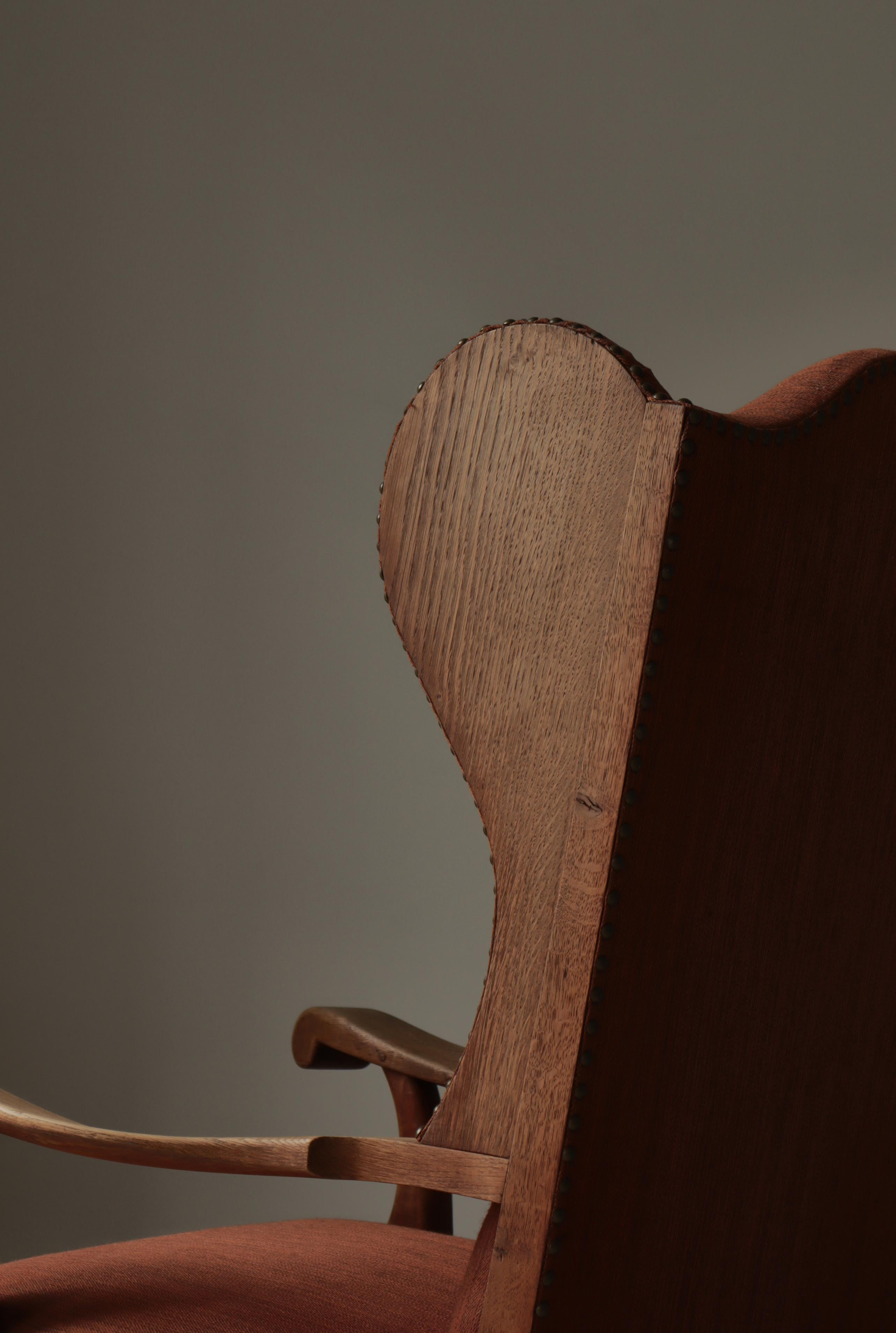 Silla Lounge Wingback de roble macizo y lana de ebanista danés, década de 1940 en venta 6