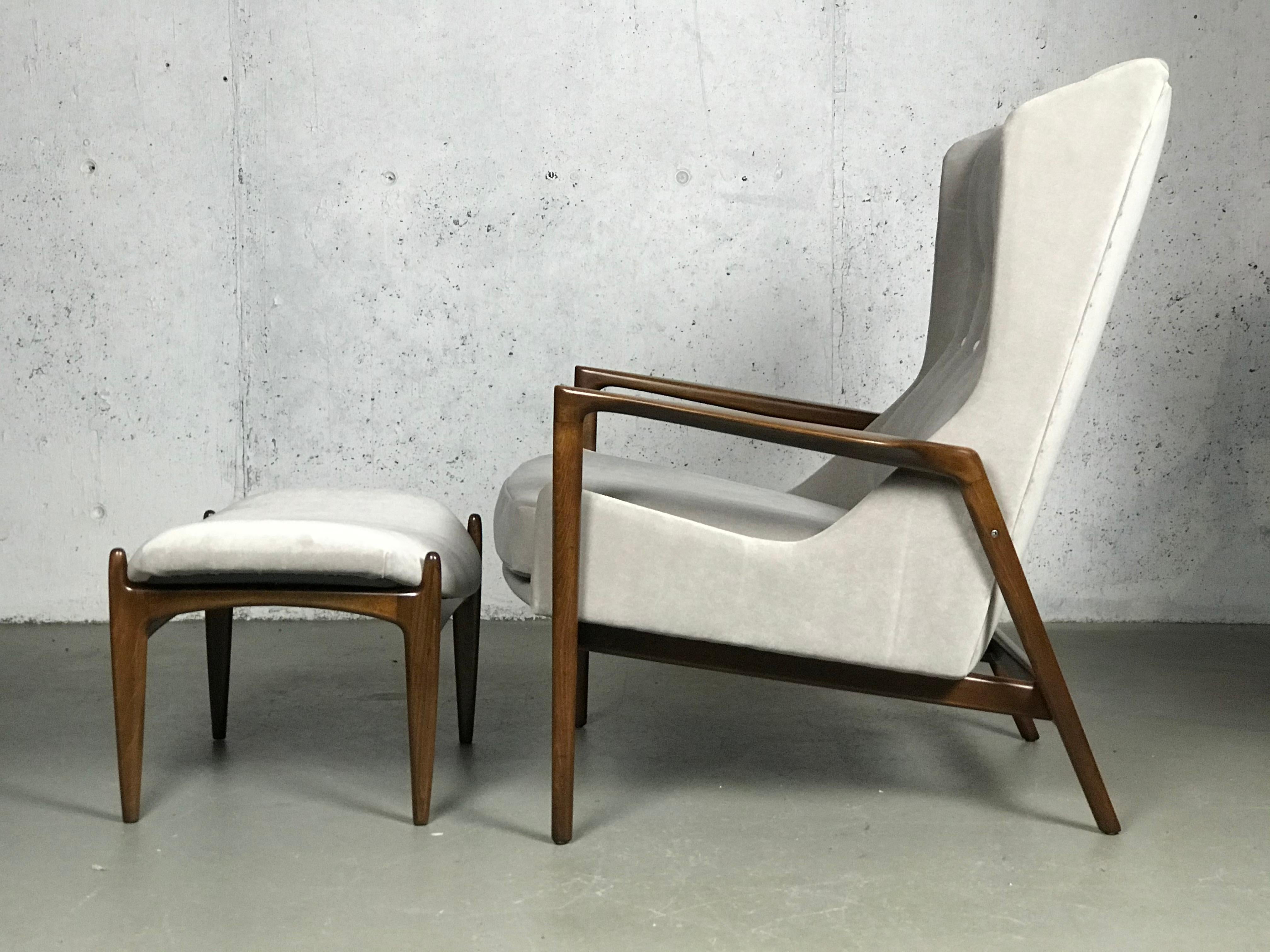 Wingback Lounge Chair and Ottoman by Ib Kofod-Larsen  5