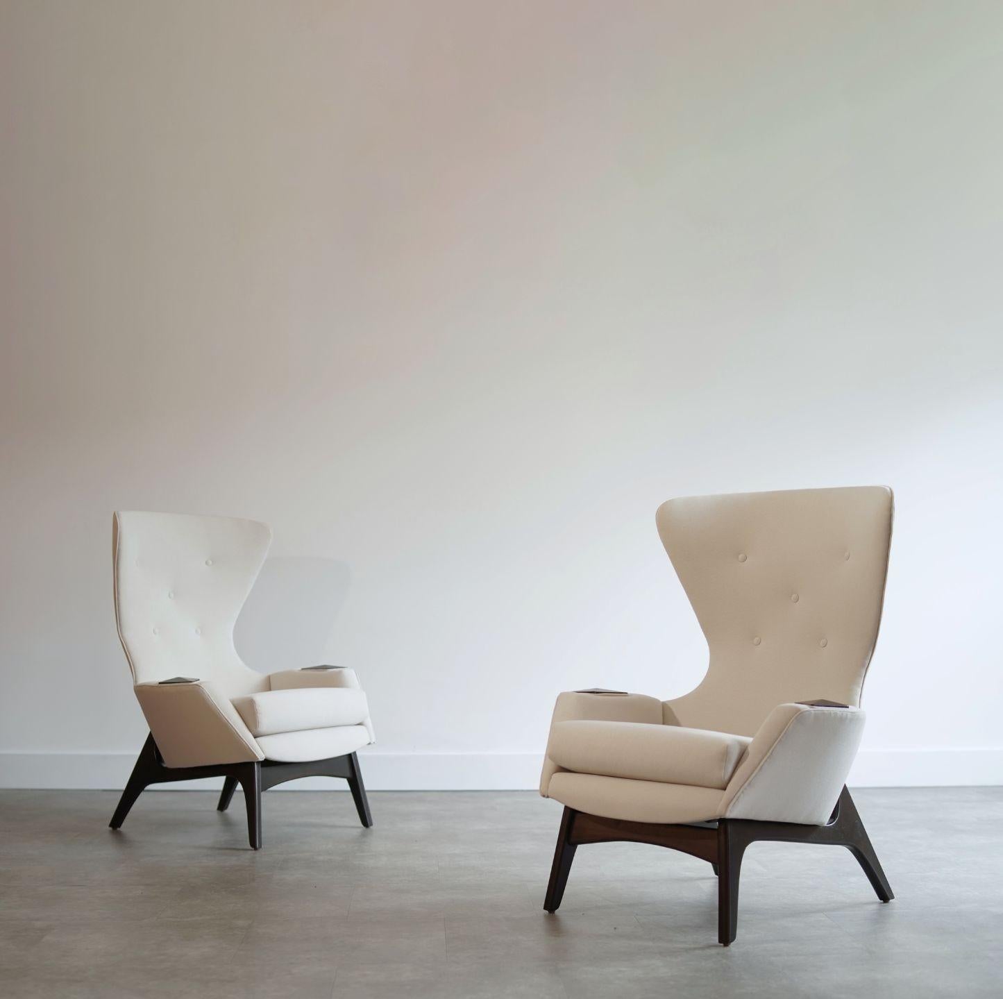 XX secolo Sedie da salotto Wingback di Adrian Pearsall, C.C. anni '50 in vendita