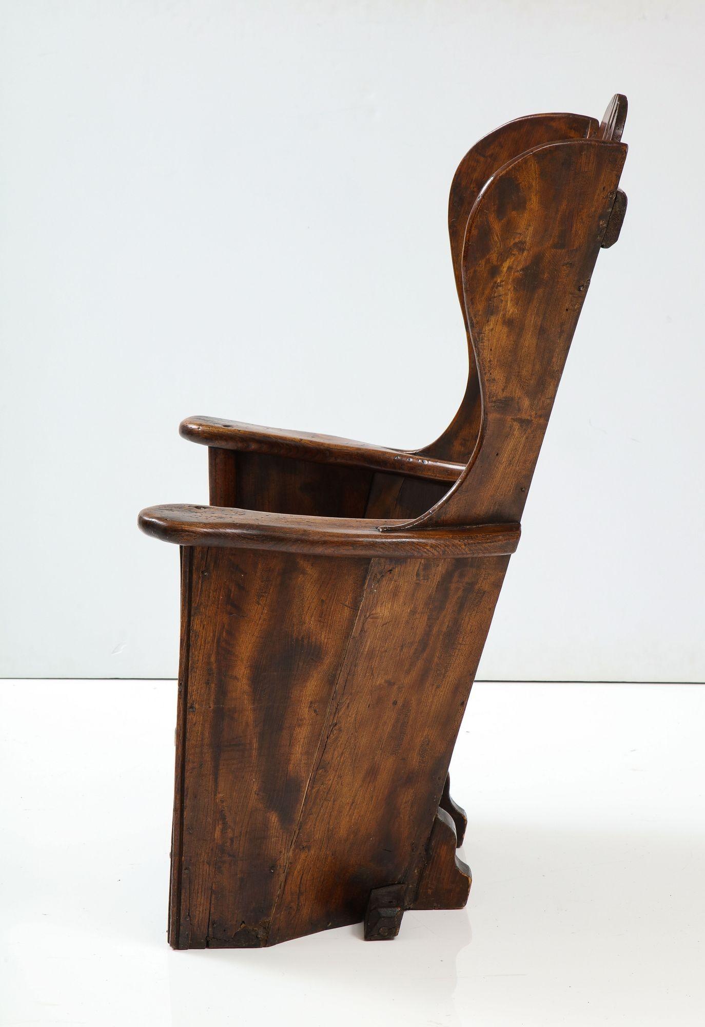 Mid-18th Century Wingback Welsh Lambing Chair For Sale