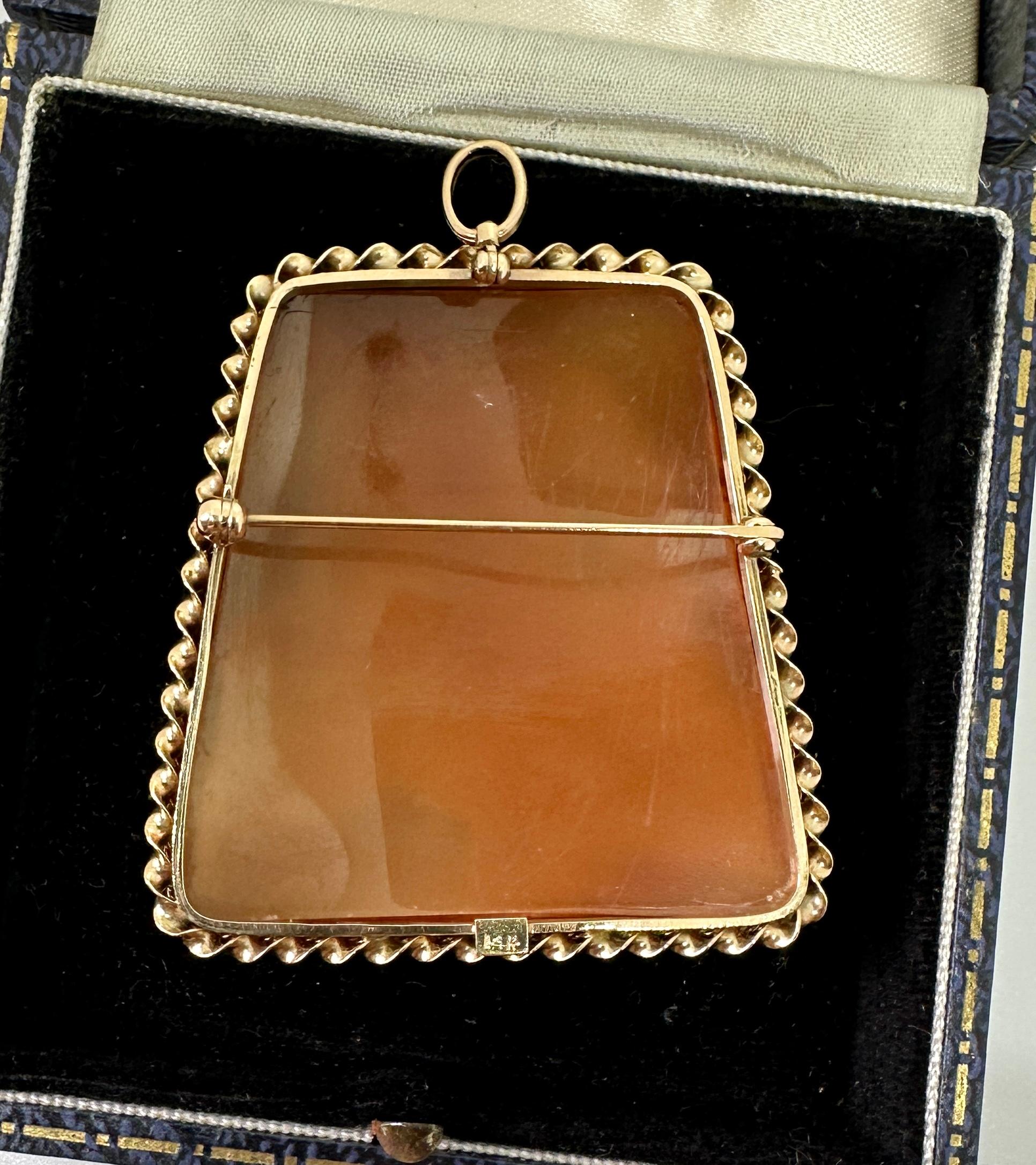 Winged Angels Nude Goddess Cameo Pendant Brooch Necklace 14 Karat Gold Antique For Sale 4