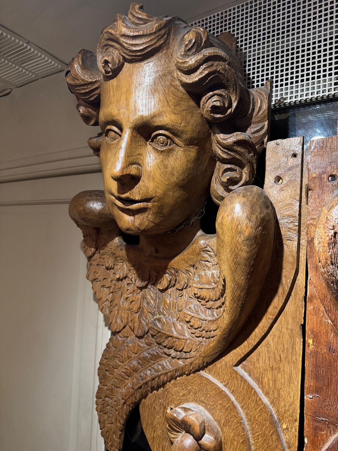 Baroque Anges ailés, très grande paire de panneaux, Flandres 17e siècle en vente