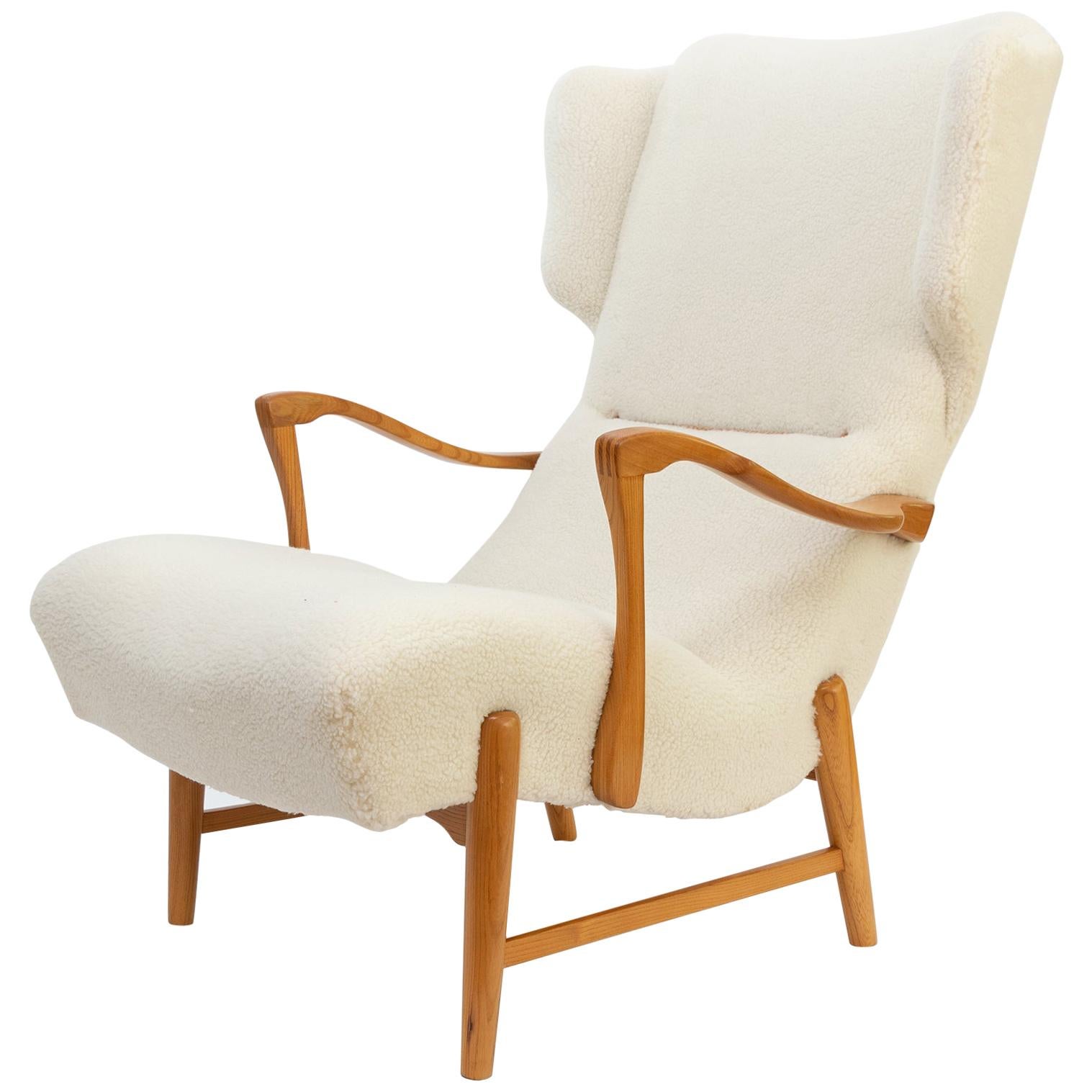 Winged Back Scandinavian Modern Lounge Chair in Faux Sheepskin Fabric