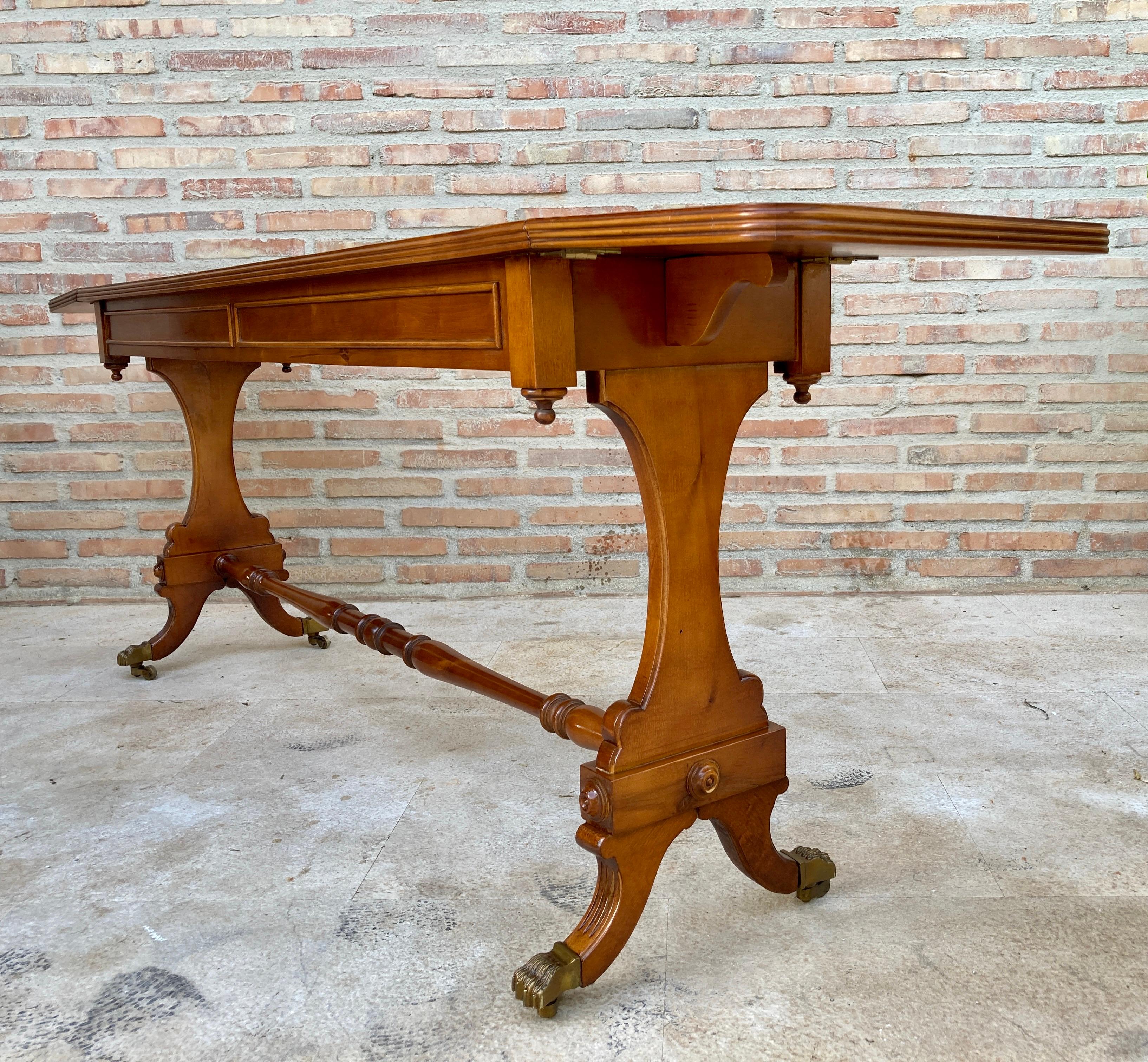 Winged Console Table in Walnut with Claw Feet in Bronze with Drawers and Wheels For Sale 3