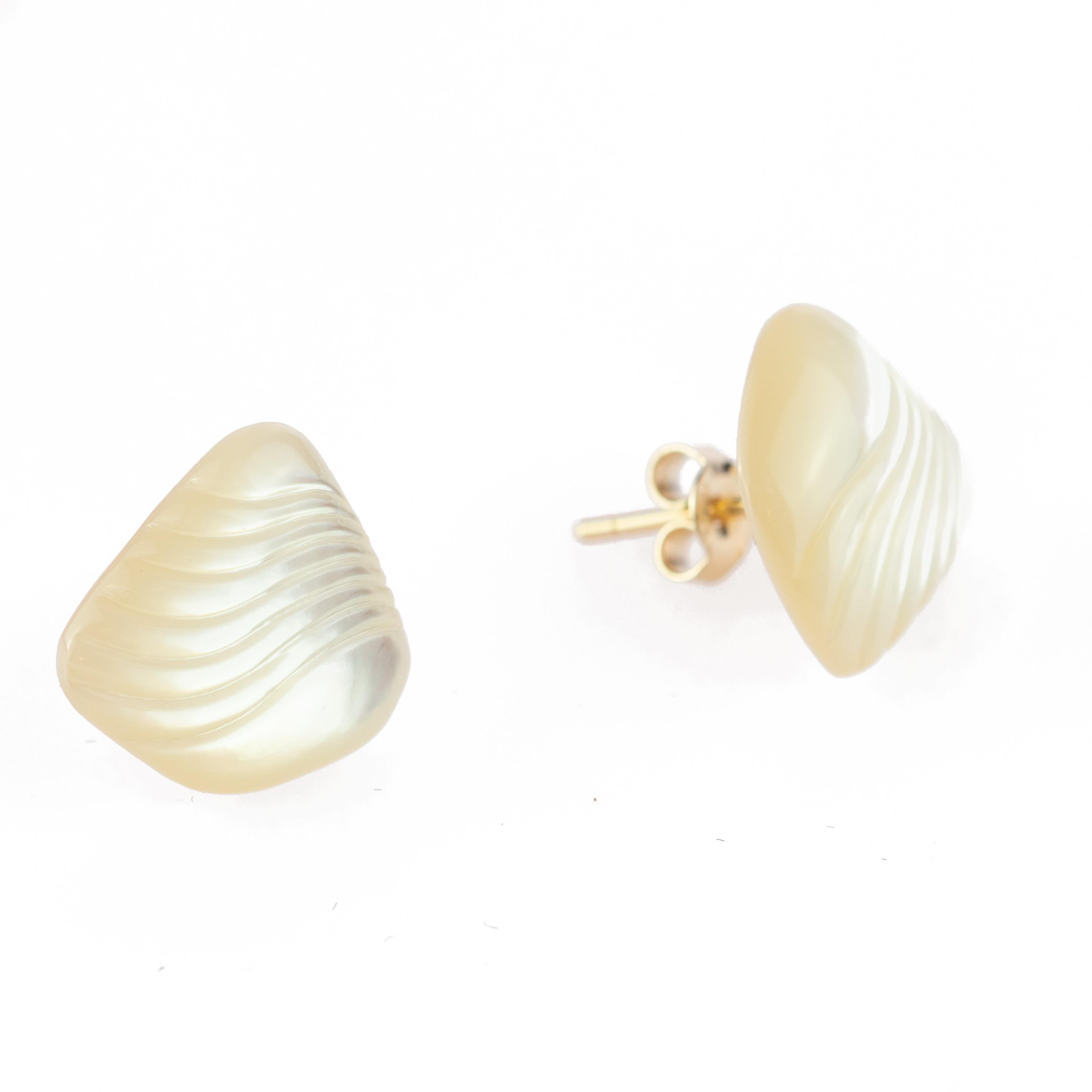 Women's Wings 9 Karat Gold Mother of Pearl Carved Stud Handmade Free Earrings For Sale