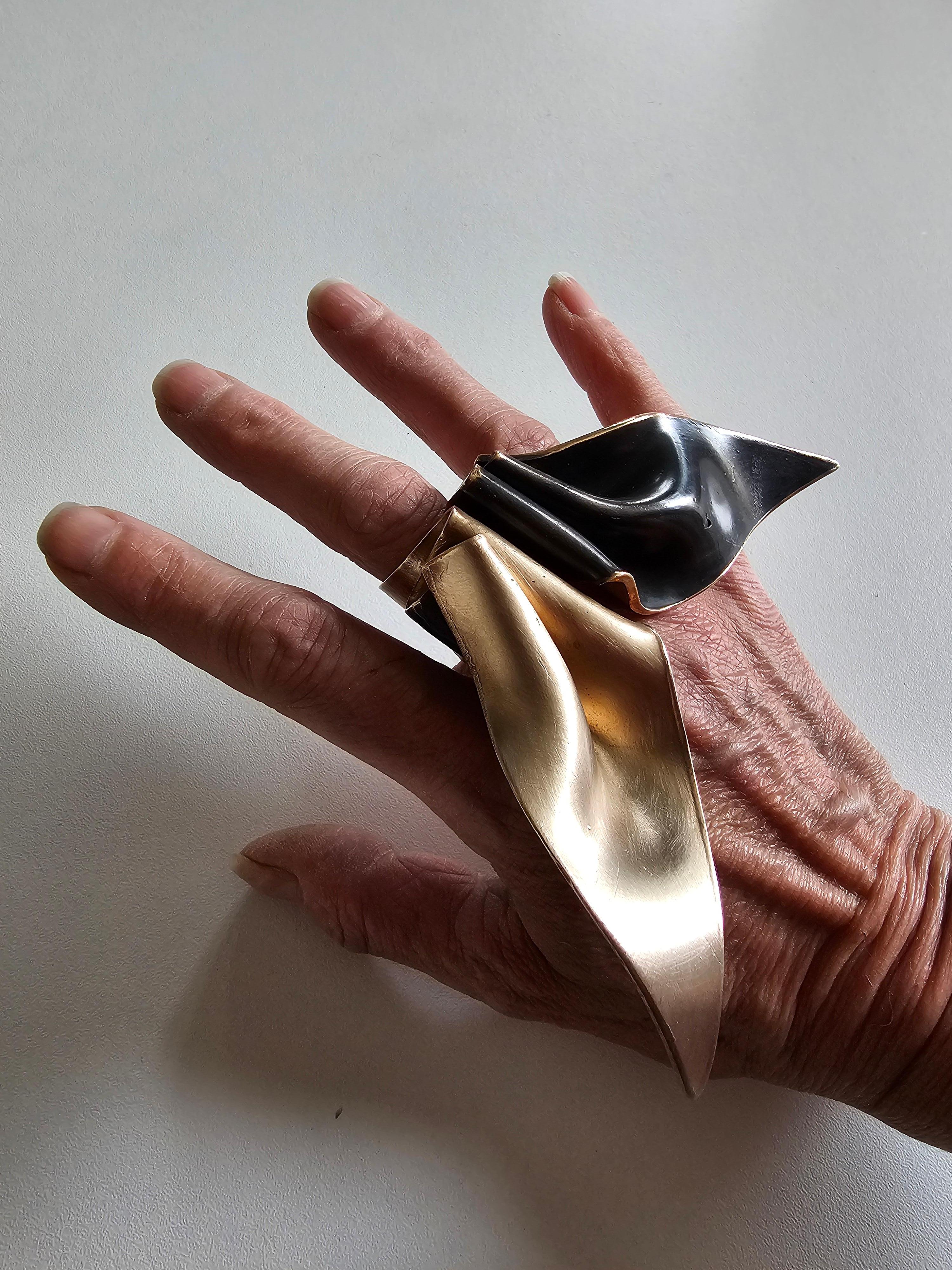Alina Alamorean Wings of Desire Sculptural Contemporary Ring Black Bronze For Sale 3