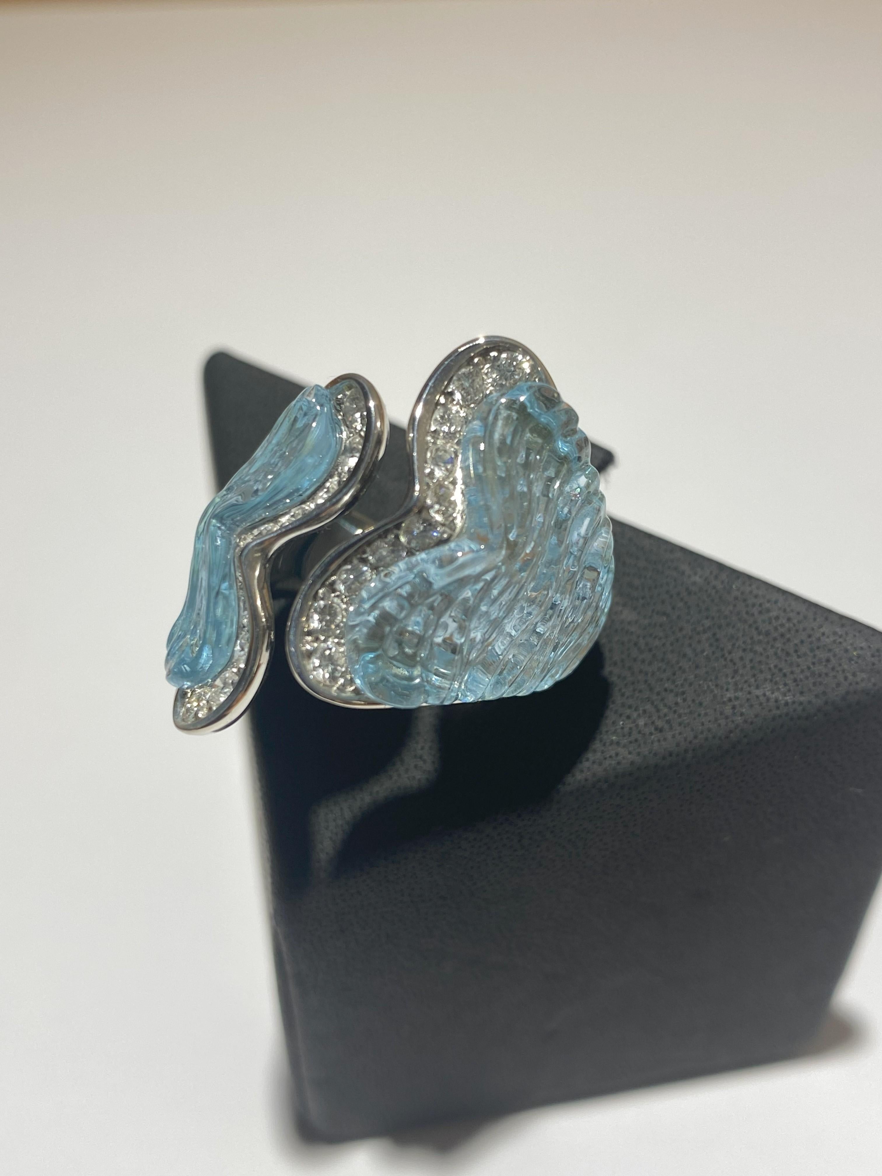 SCAVIA Blue Topaz Inlays Diamonds Pavé 18K White Gold Ring For Sale