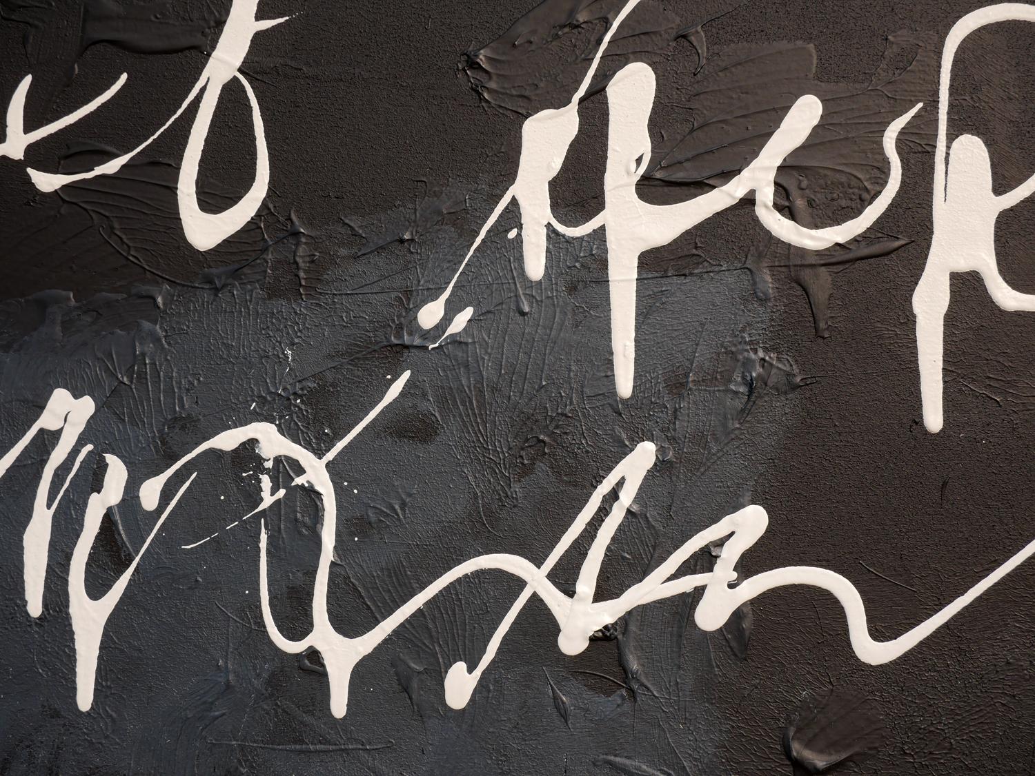 Peinture contemporaine abstraite blanche, grise et noire « Writing on the Wall » en vente 5