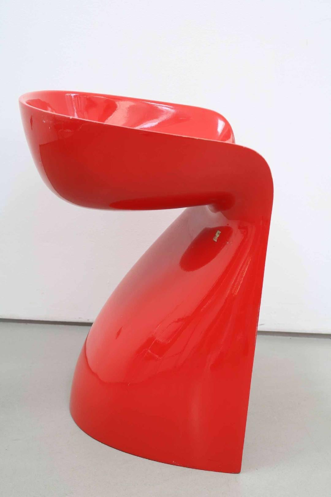 Winifred Staeb stool for Form + Life Collection in Space Age design in red.