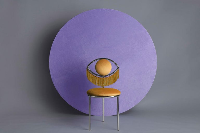 Modern Wink Chair by Masquespacio