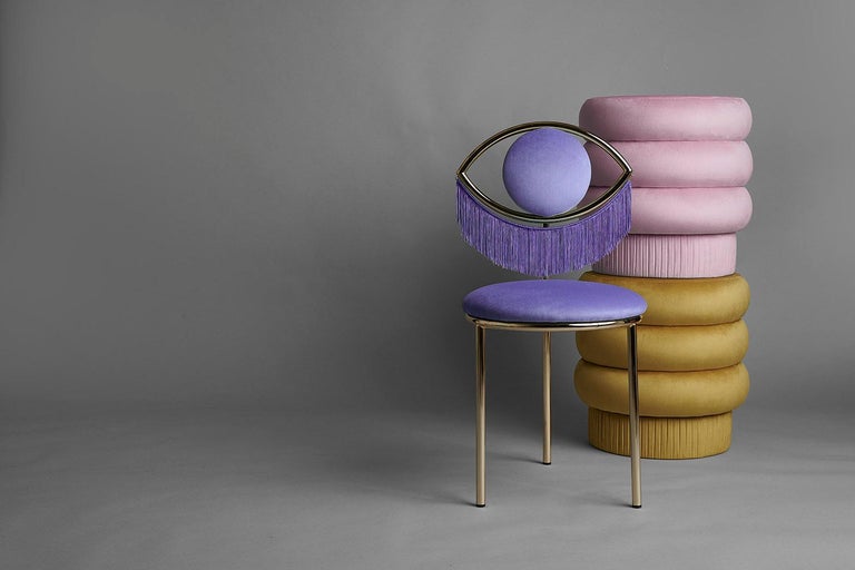 Contemporary Wink Chair by Masquespacio