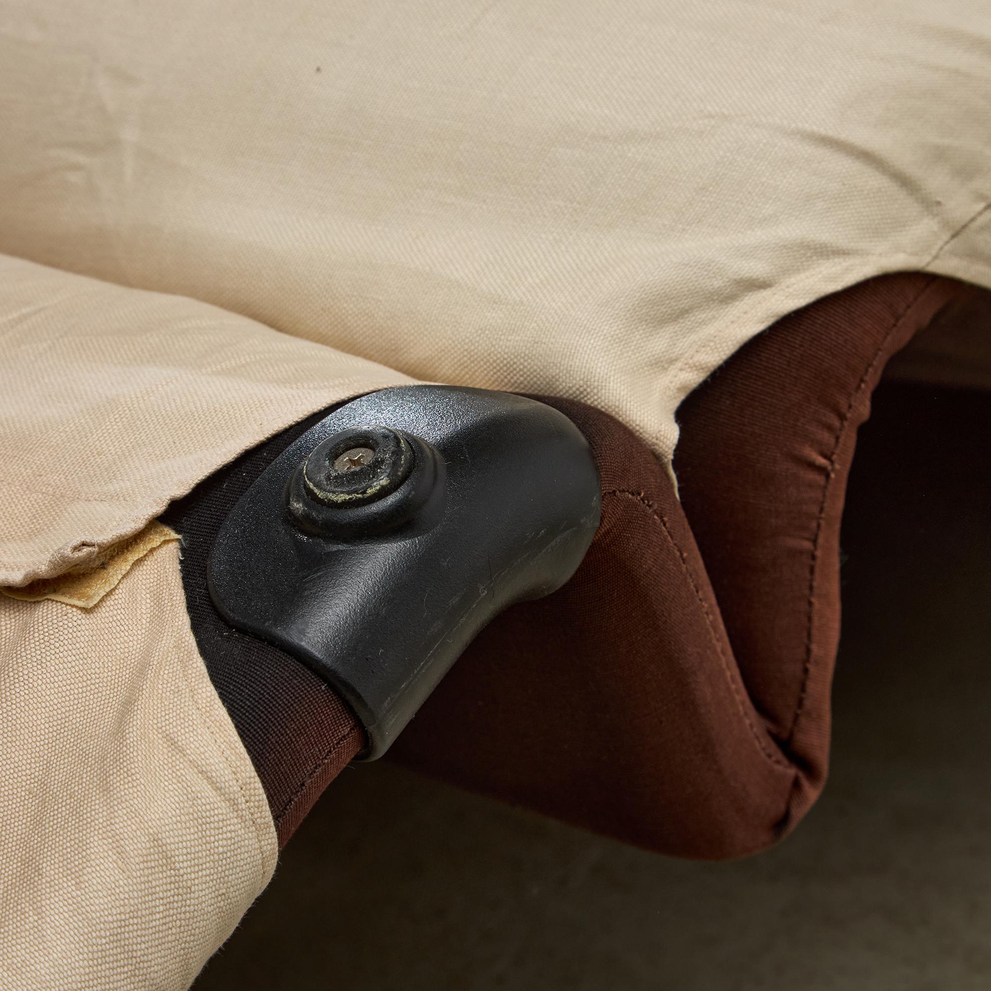 Wink-Stuhl von Toshiyuki Kita für Cassina, 1980 im Angebot 13