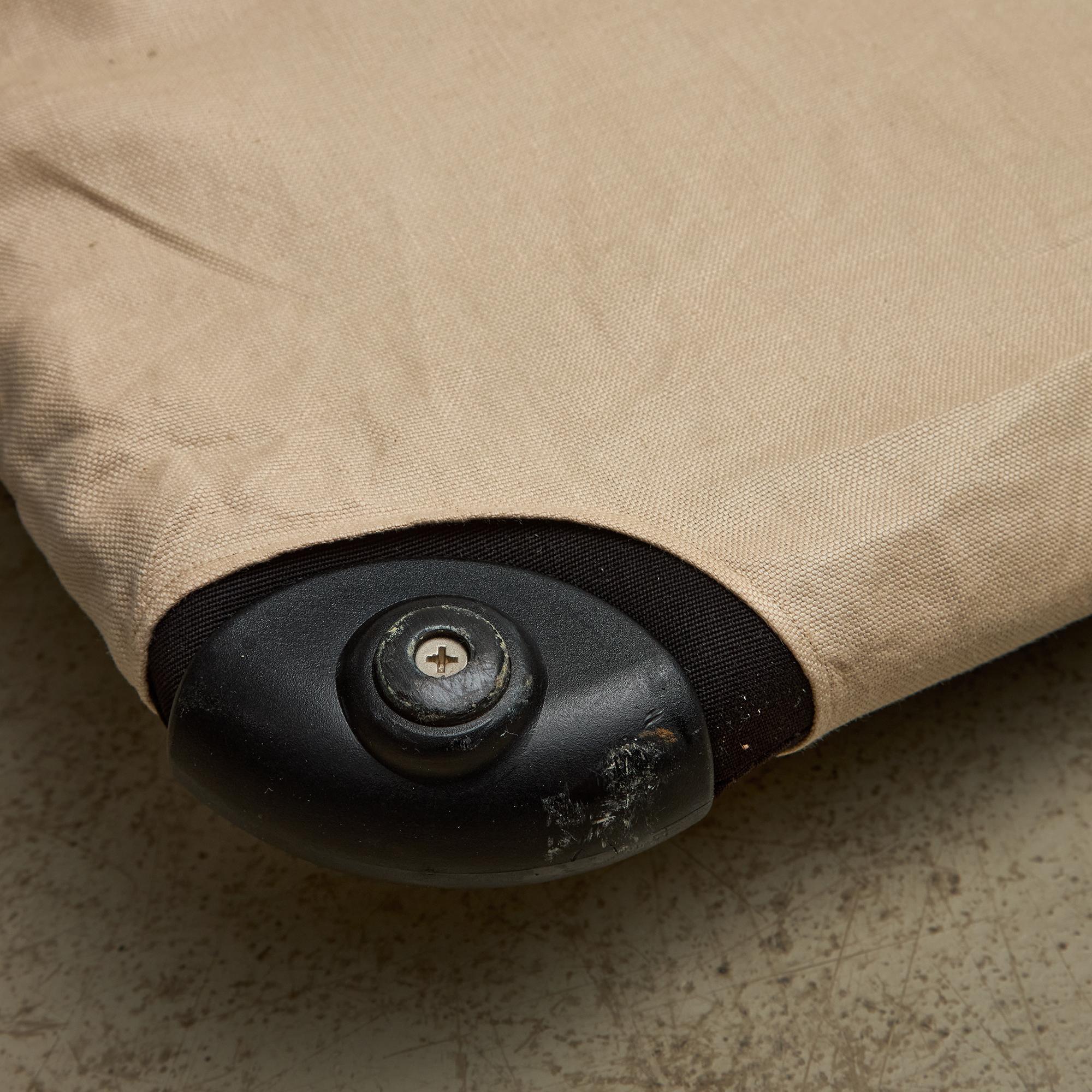 Wink-Stuhl von Toshiyuki Kita für Cassina, 1980 im Angebot 14