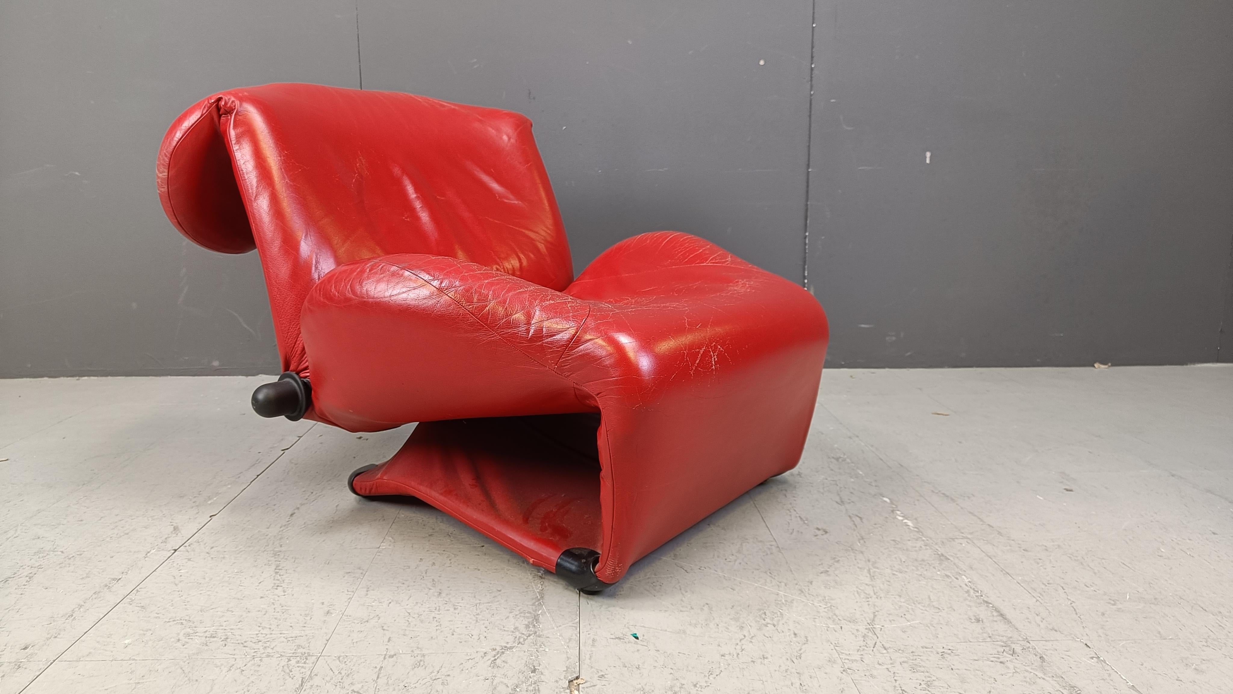 Postmoderne Fauteuil Wink conçu par Toshiyuki Kita pour Cassina, années 1980 en vente