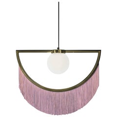 Lampe pendante Wink en plaqué or avec franges roses