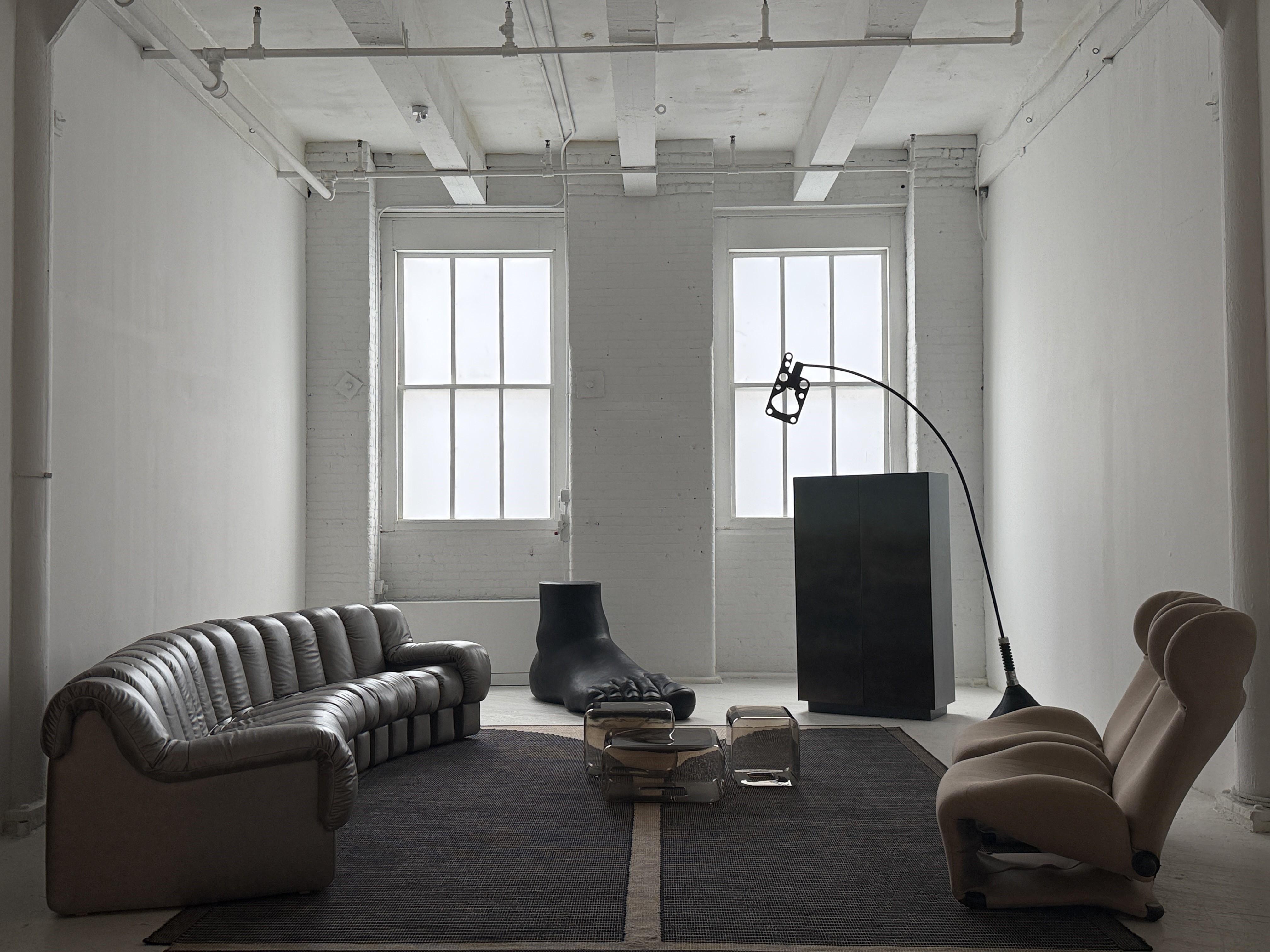 Contemporary WINK Lounge Chair by Toshiyuki Kita for Cassina - Gran Salotto by Duplex For Sale