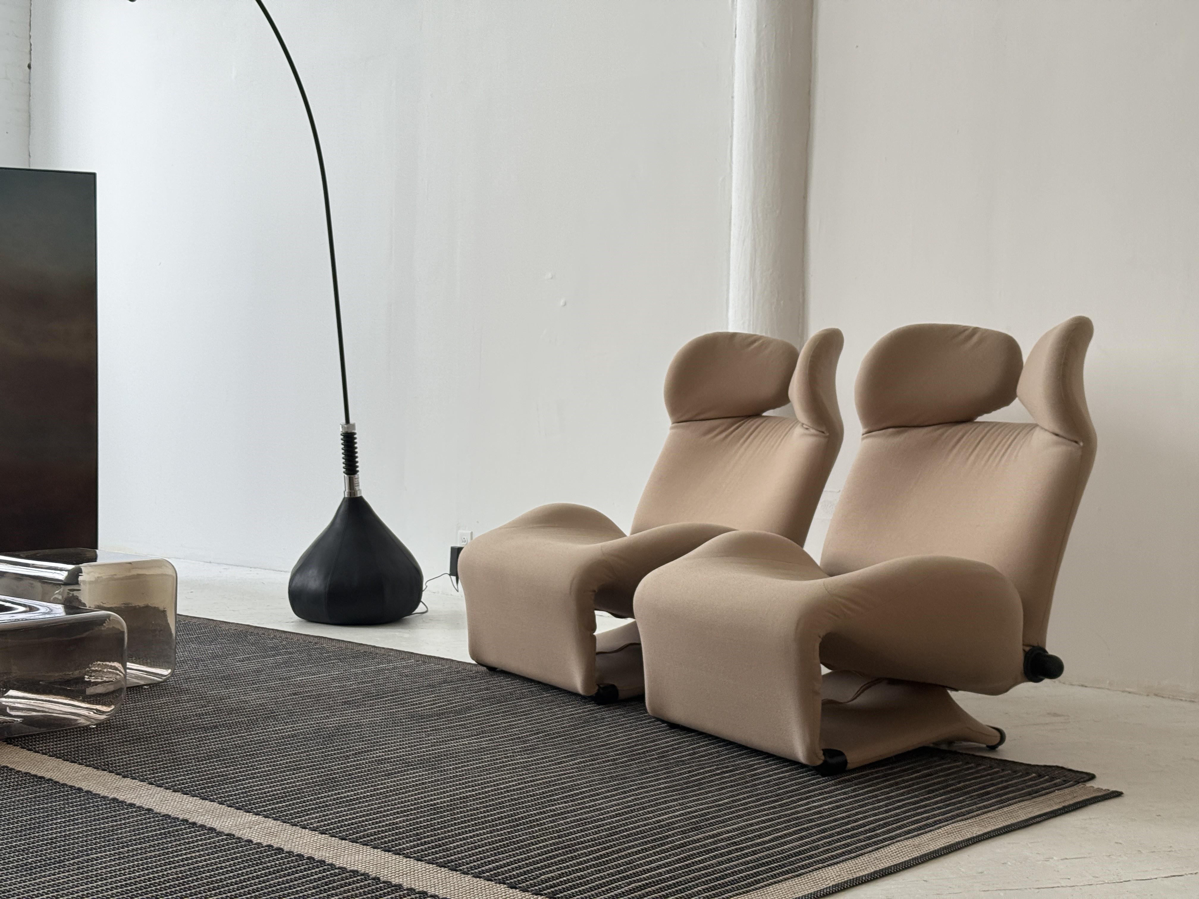 Fabric WINK Lounge Chair by Toshiyuki Kita for Cassina - Gran Salotto by Duplex For Sale