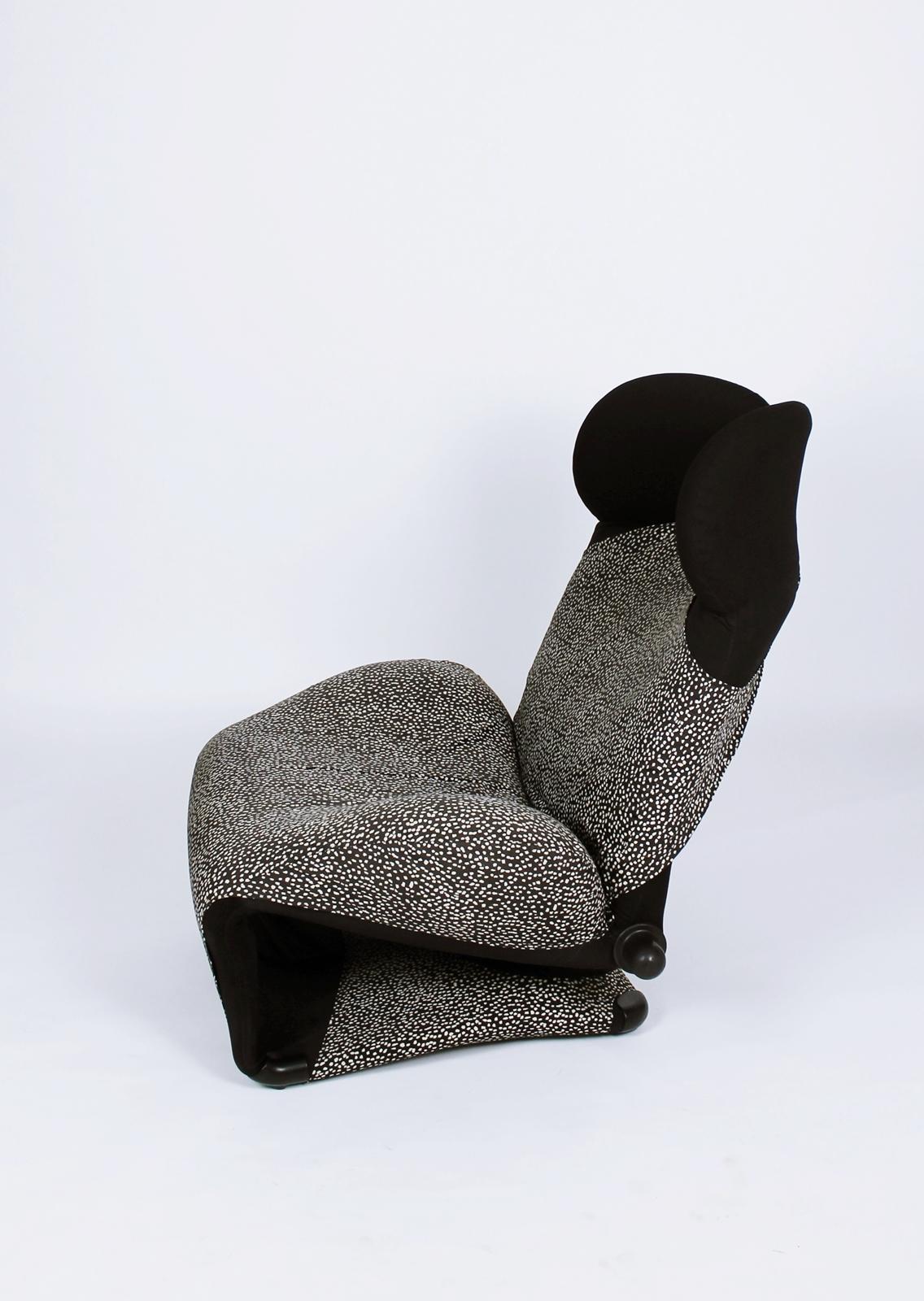 Postmoderne Chaise longue Wink de Toshiyuki Kita pour Cassina:: Italie:: 1980