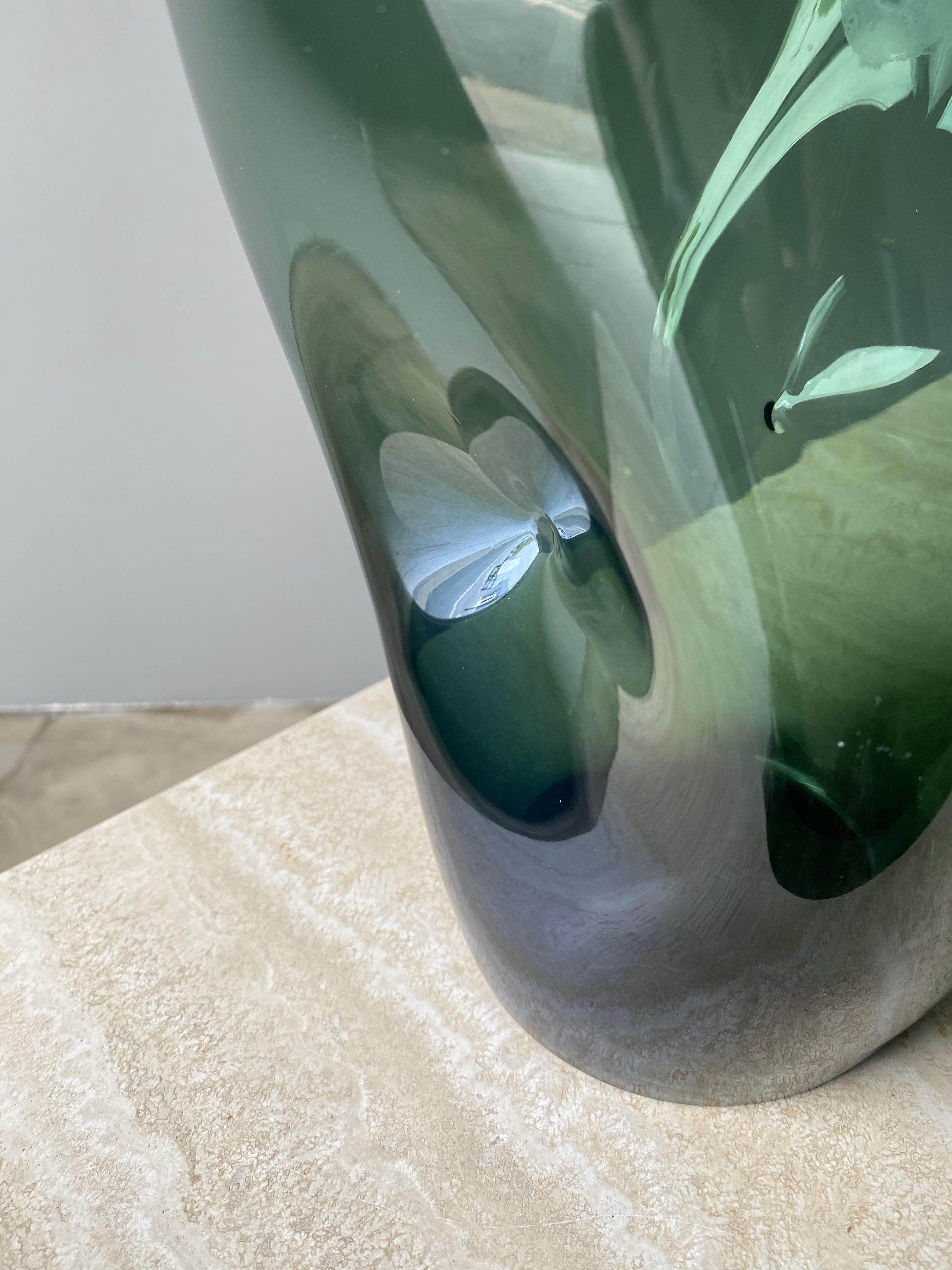 Vase en verre d'art « Pinched » de Winslow Anderson pour Blenko, années 1960 en vente 4