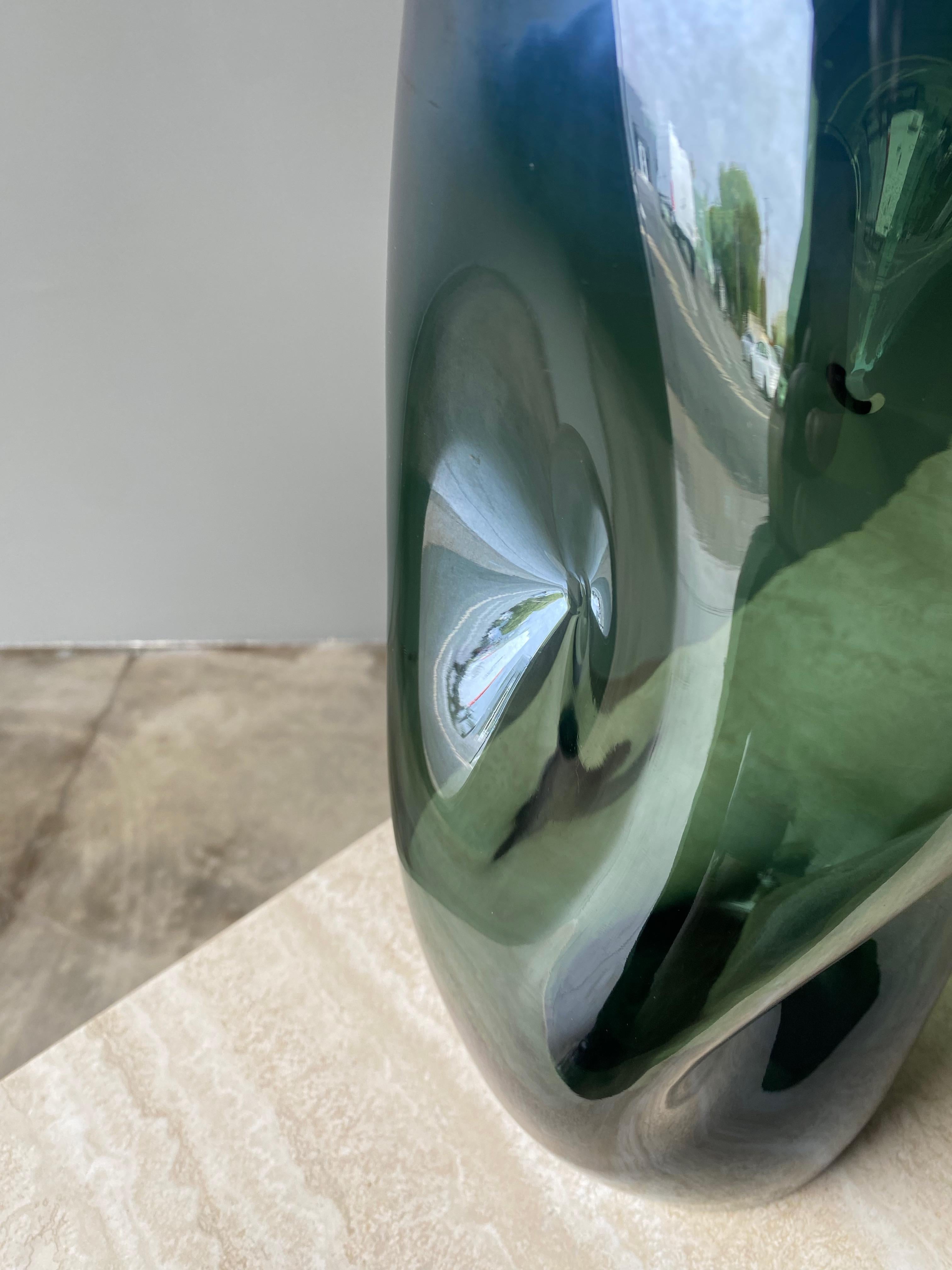 Winslow Anderson für Blenko, Vase „Pinched“ aus Kunstglas, 1960er-Jahre (amerikanisch) im Angebot