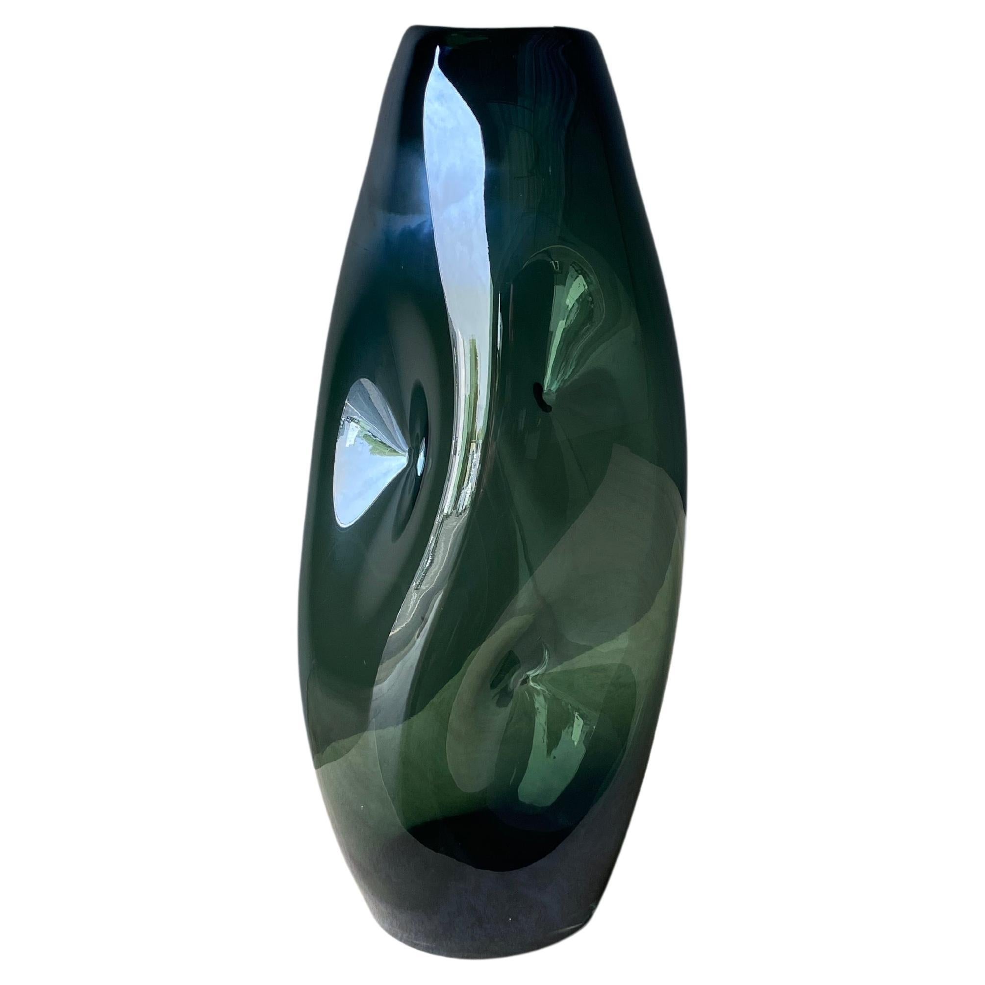 Winslow Anderson for Blenko "Pinched" Art Glass Vase, 1960s For Sale