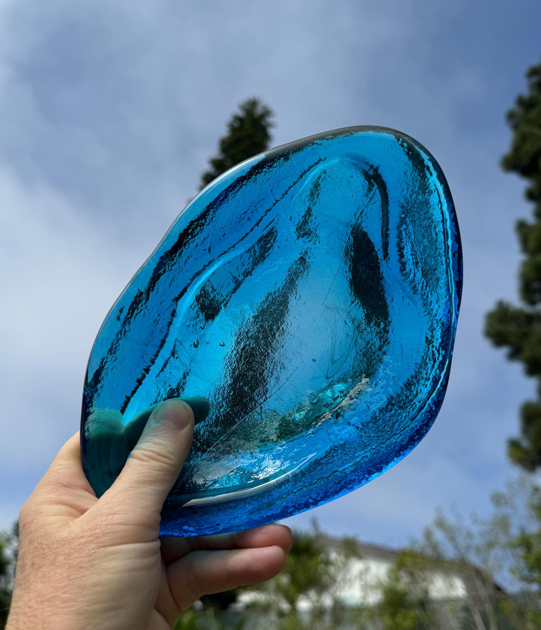 Winslow Anderson Handmade Amoeba Freeform Glass Bowl / Tray for Blenko, c.1965 In Good Condition In San Juan Capistrano, CA