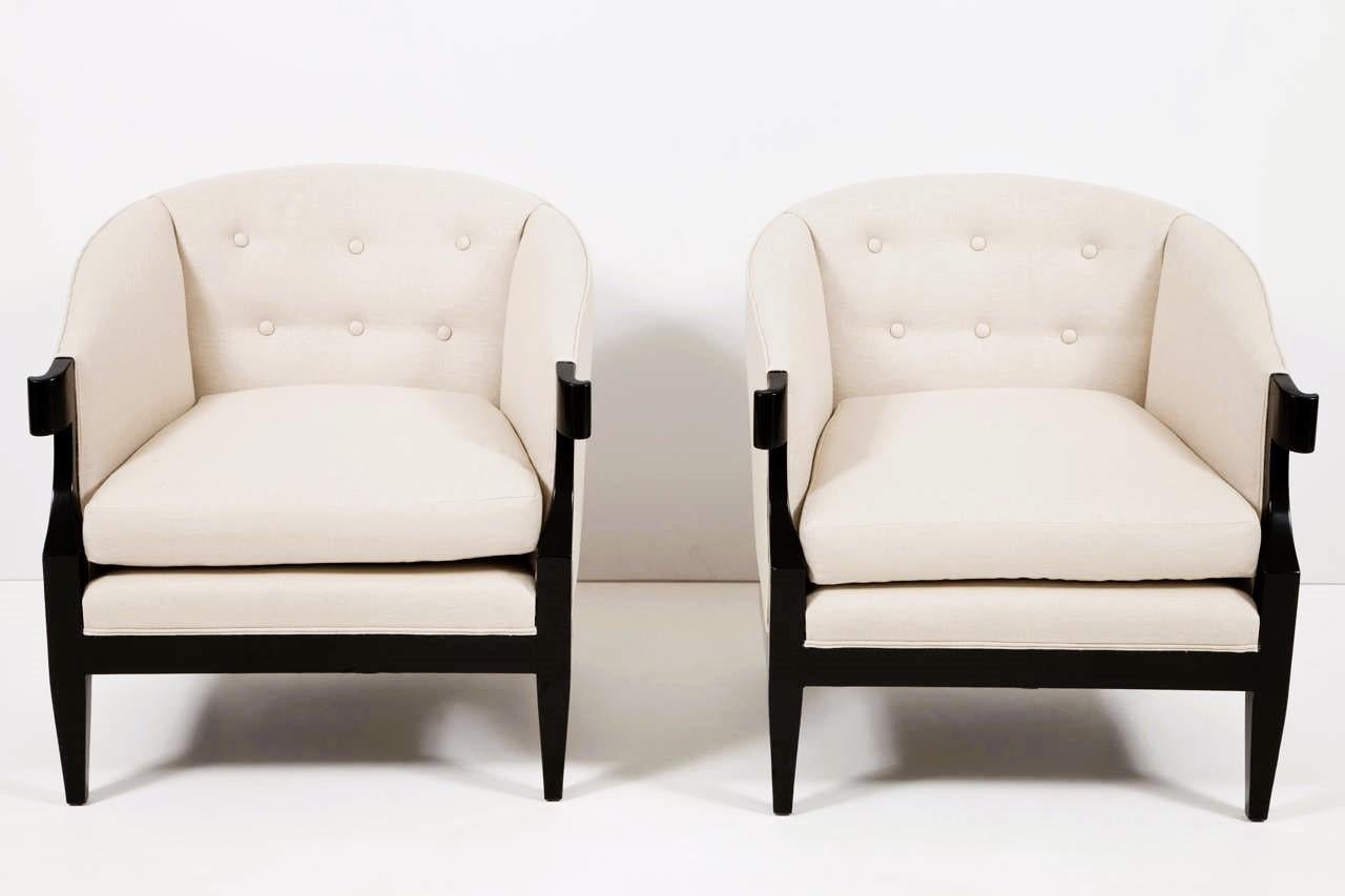 An absolutely breathtaking pair of meticulously restored mid-century modern lounge chairs designed by Winsor White and William Millington for Baker Furniture's 1954 Continental Collection, a company known for their high standards in quality. This