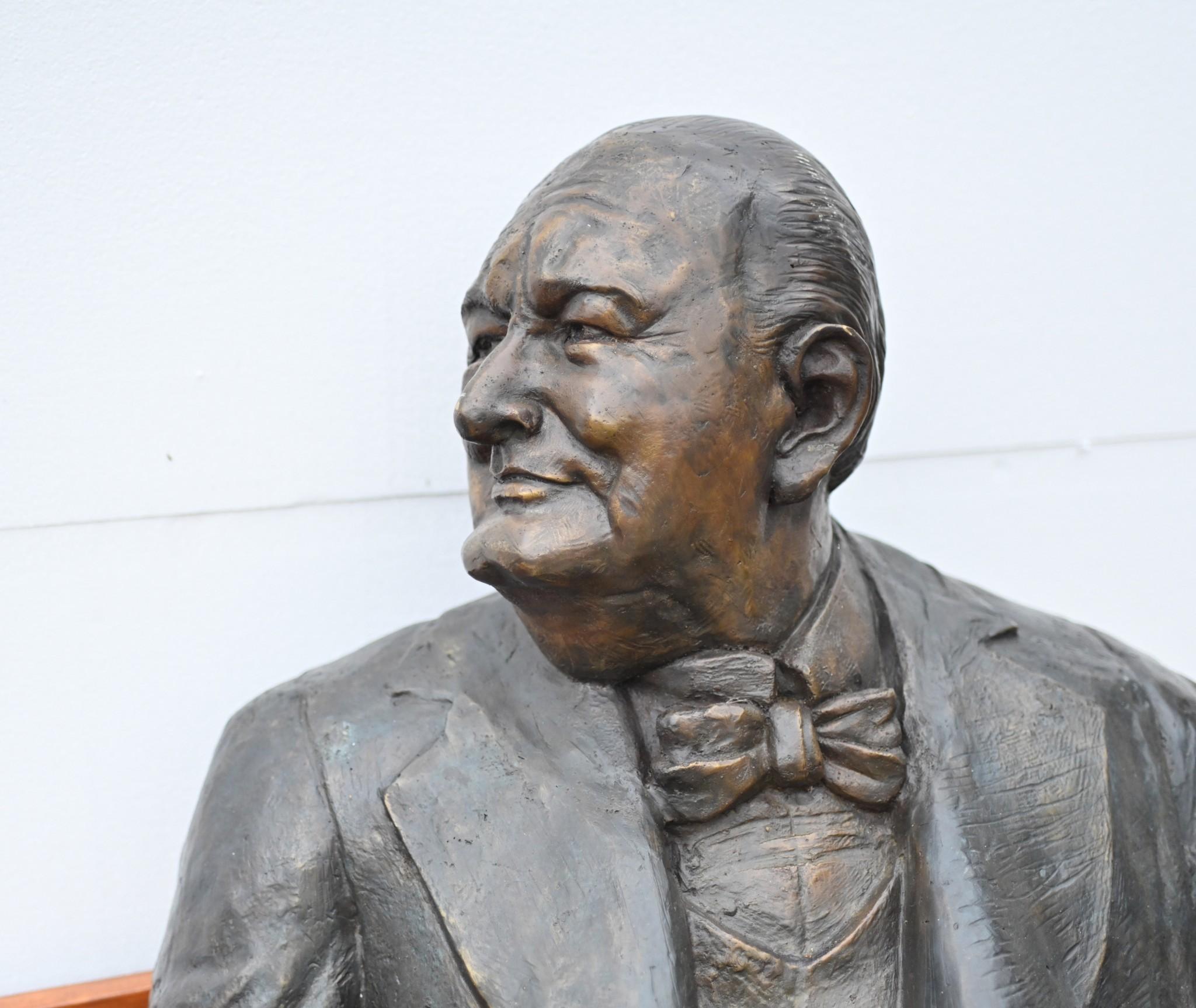 Late 20th Century Winston Churchill Bench Bronze Statue Garden Casting Seat British PM For Sale