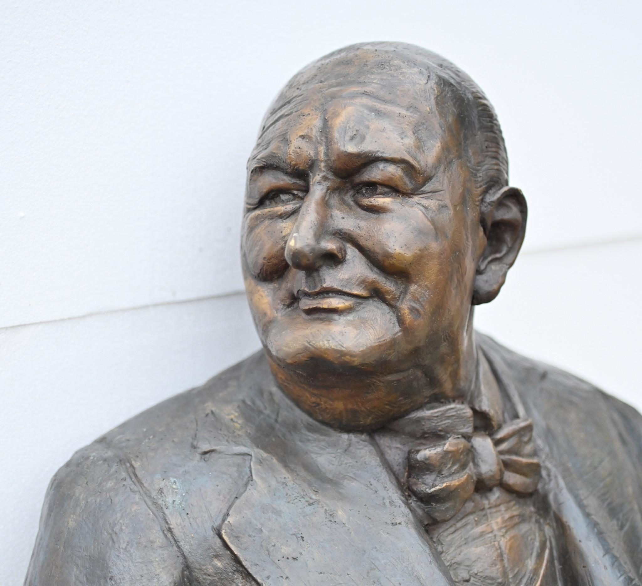 Winston Churchill Bench Bronze Statue Garden Casting Seat British PM For Sale 4