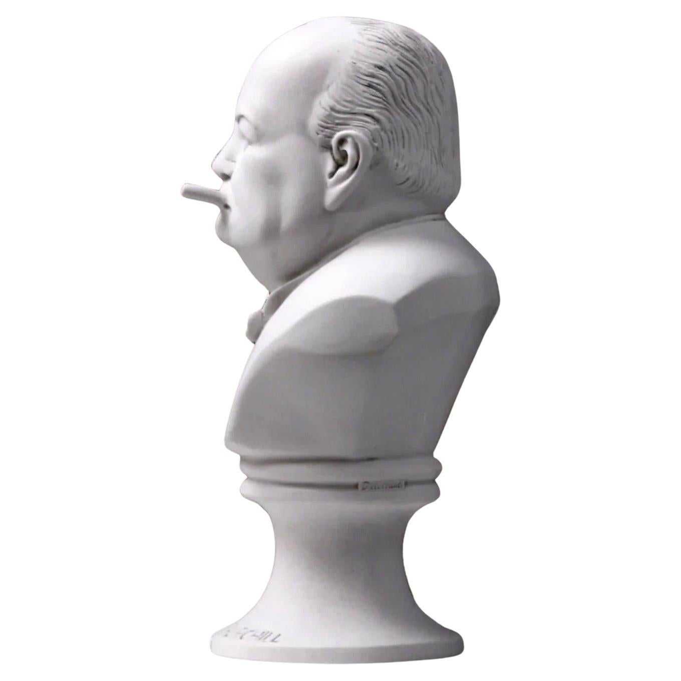 Winston Churchill Bust Sculpture, 20th century In Excellent Condition For Sale In Southall, GB