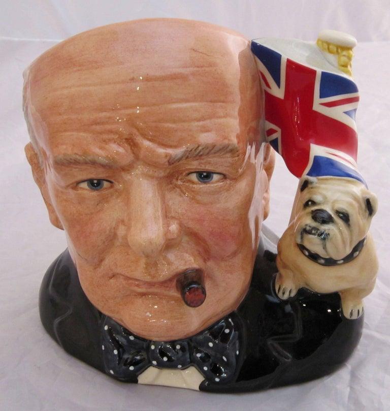 Anglais Pichet de caractère Winston Churchill par Royal Doulton en vente