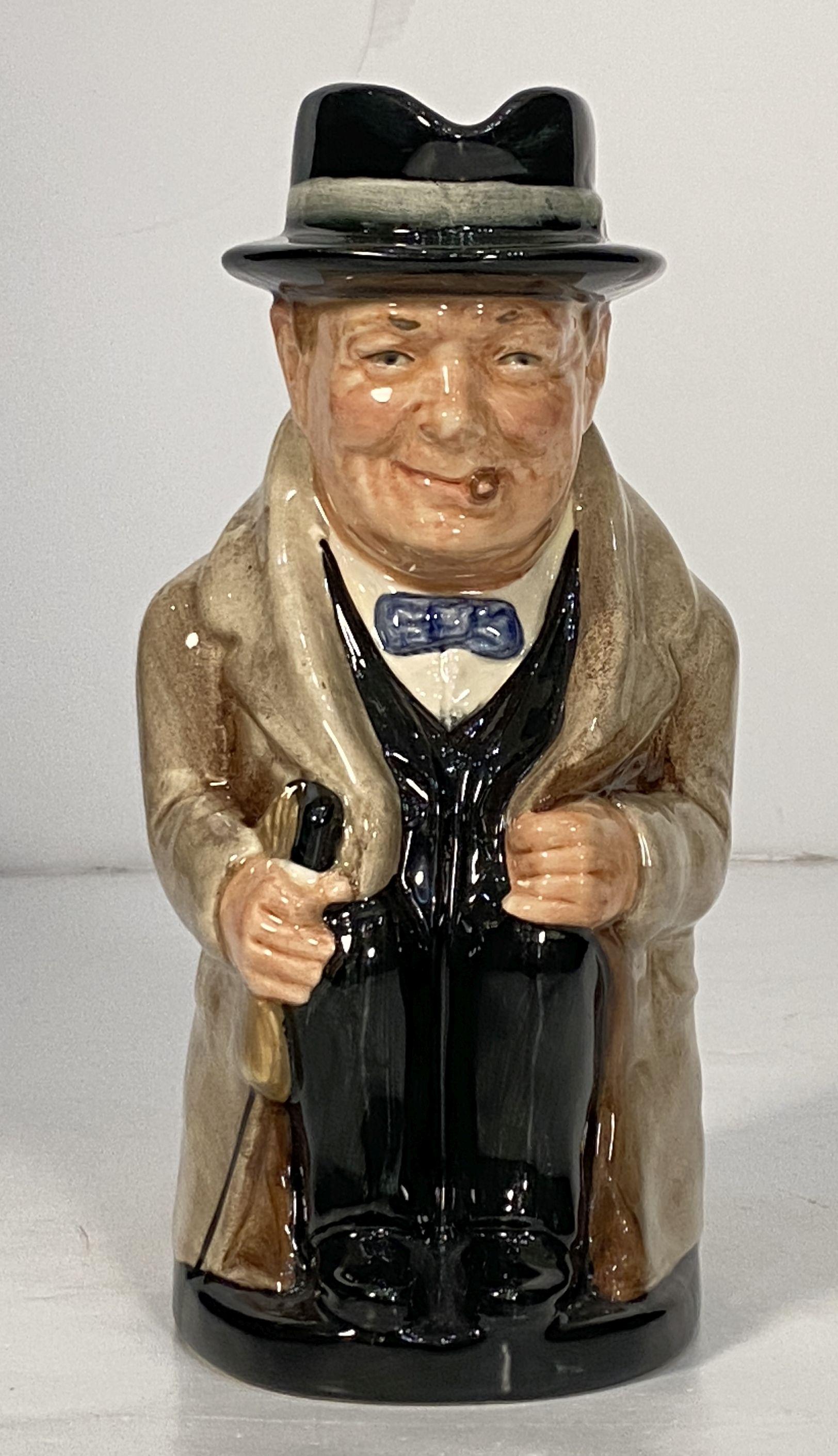 Jarra Winston Churchill Toby de Royal Doulton Inglés en venta